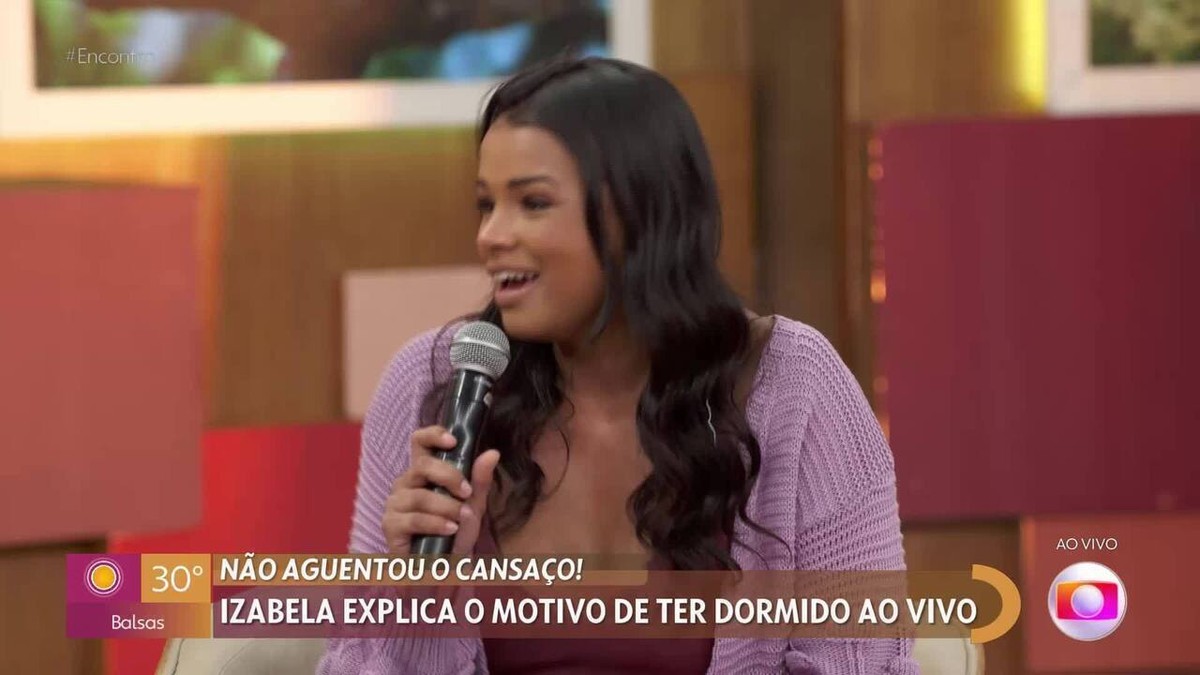 Mulher Que Dormiu Na Plateia Do Encontro E Virou Meme Explica Motivo