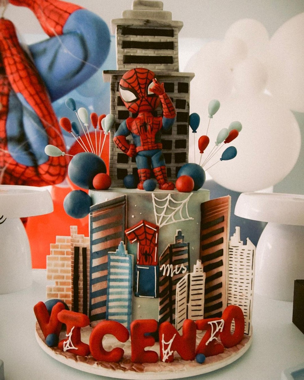 Veja decoração do primeiro mesversário de Vicenzo, filho de Sthefany Brito — Foto: Reprodução/Instagram