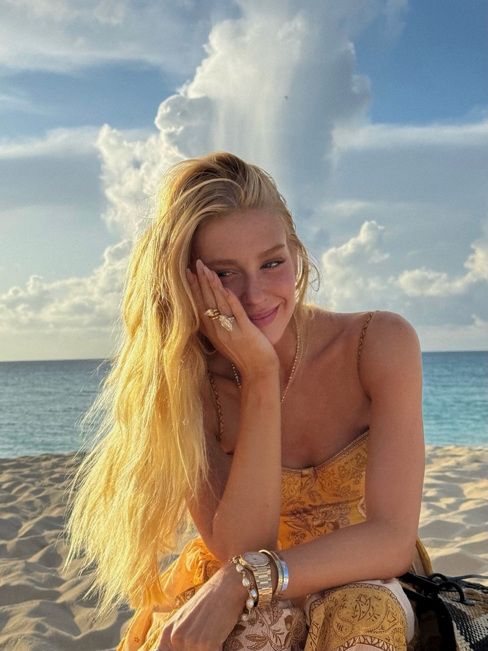 Marina Ruy Barbosa abre álbum de fotos curtindo verão — Foto: Instagram