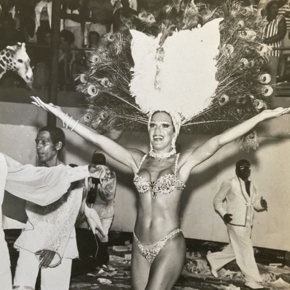Travesti, considerada a 1ª rainha de bateria, volta ao Carnaval do Rio  quase 50 anos depois, Carnaval