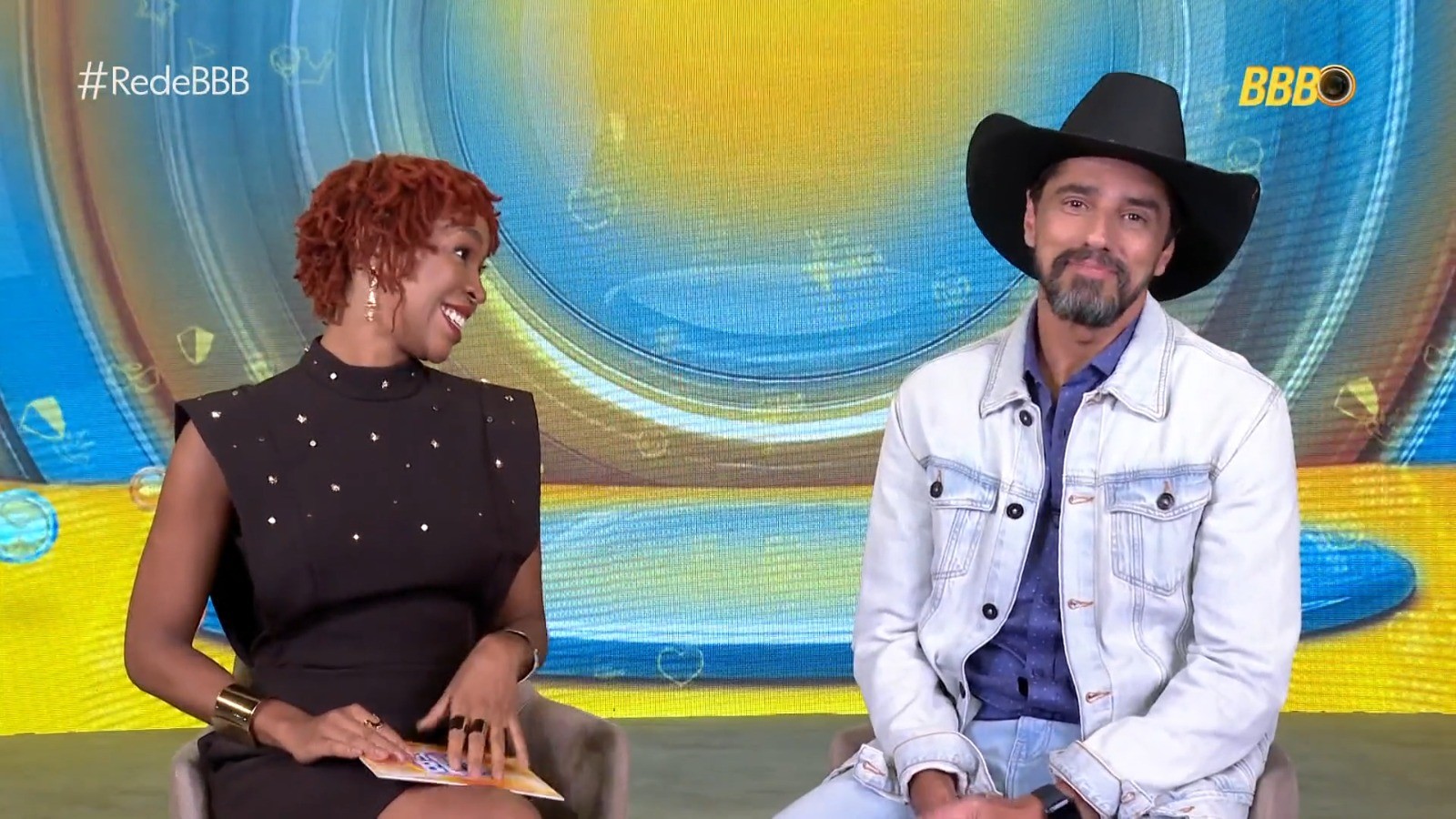 Alberto Cowboy conversa com Karol Conká sobre Eliminação do BBB 26: 'Não foi tombo, só um tropeção'