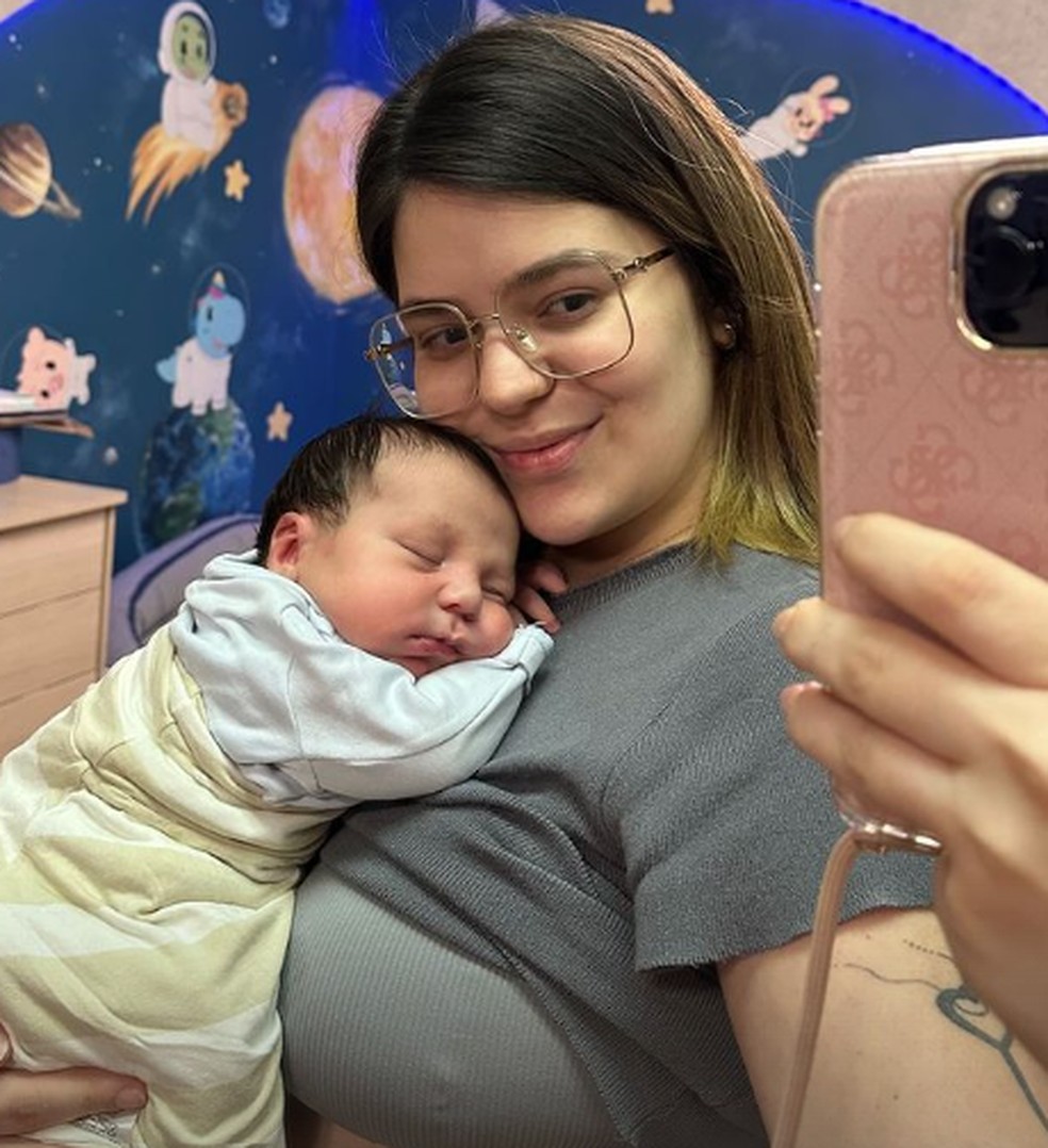 Viih Tube com Ravi antes da internação — Foto: Reprodução Instagram