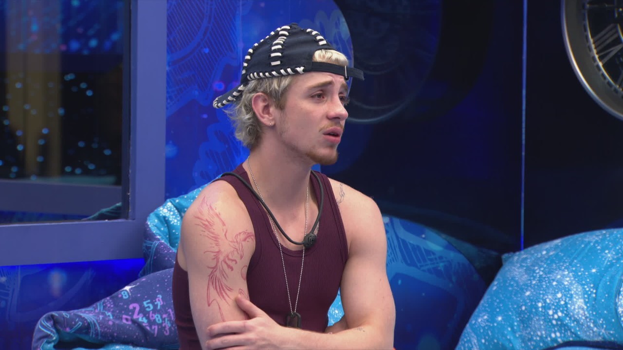 Juliano Floss desabafa com Leandro Boneco: ‘Eu sou mais de abraçar as pessoas do que gritar com elas’