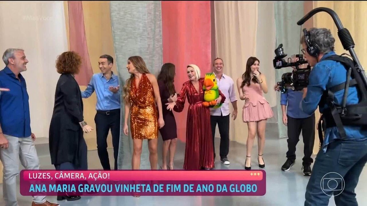 Sabrina Sato aposta que Belo não estará solteiro até o Carnaval: 'Ele tem um mel que a mulherada não aguenta'