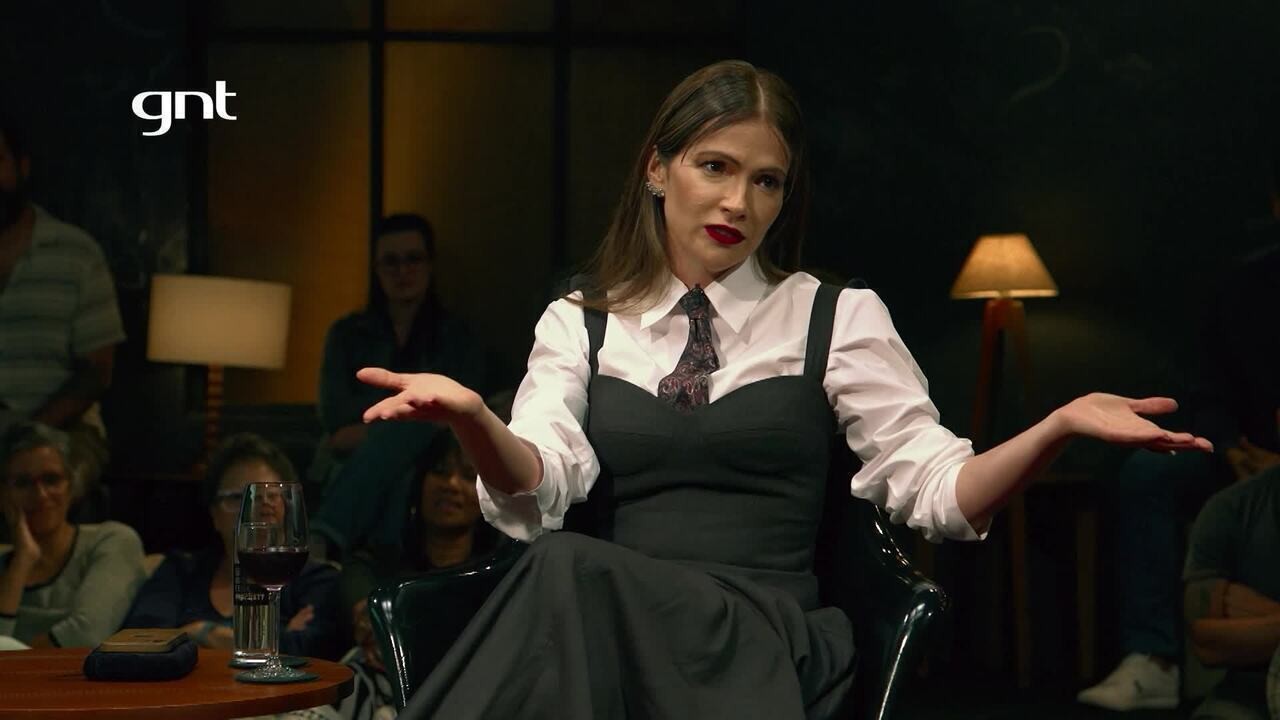 Fani Pacheco revela ficada com mulher e flagra do noivo dela: ‘Depois ele foi para o BBB’