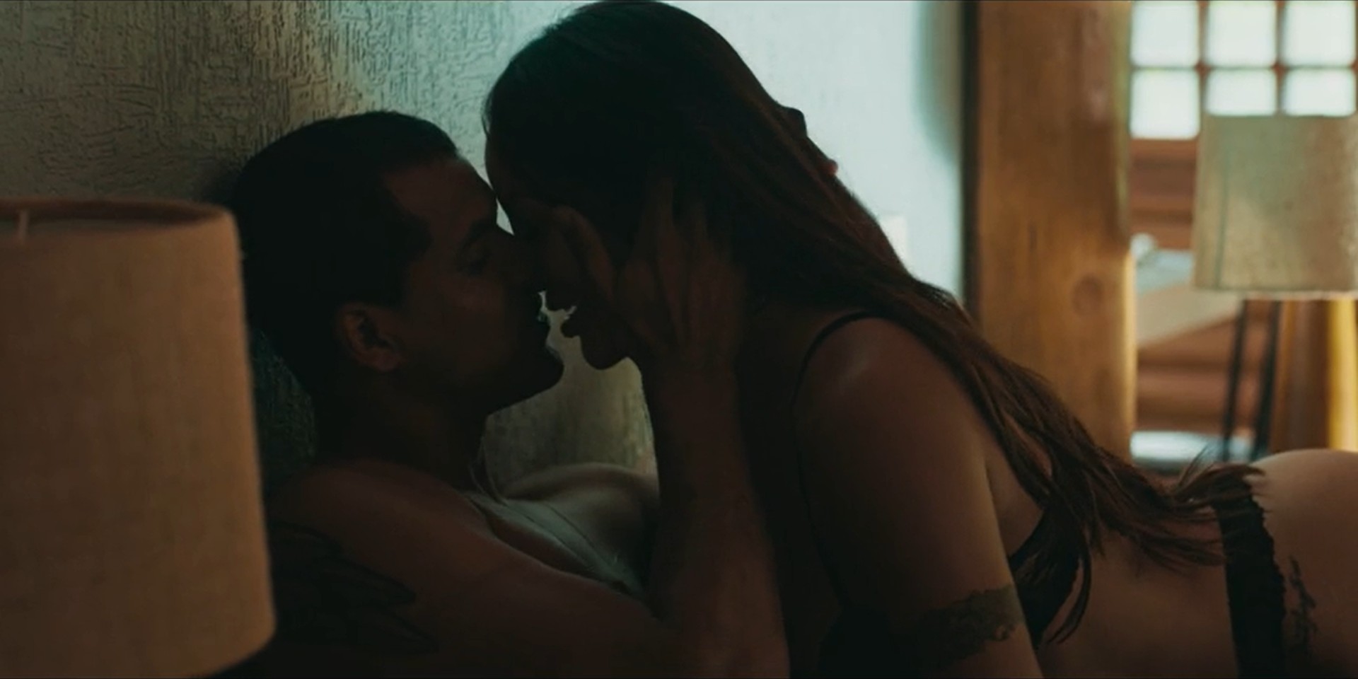 Marcello Melo Jr. e Carol Nakamura comentam química em Arcanjo Renegado: 'A gente já tinha intimidade'