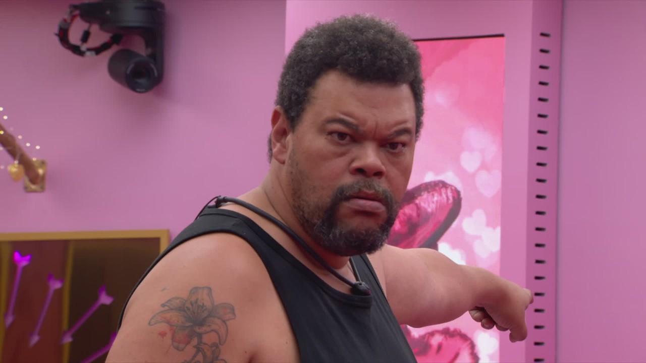 Babu Santana critica jogo de sister após Sincerão: 'Casa ficou pequena demais para nós dois'