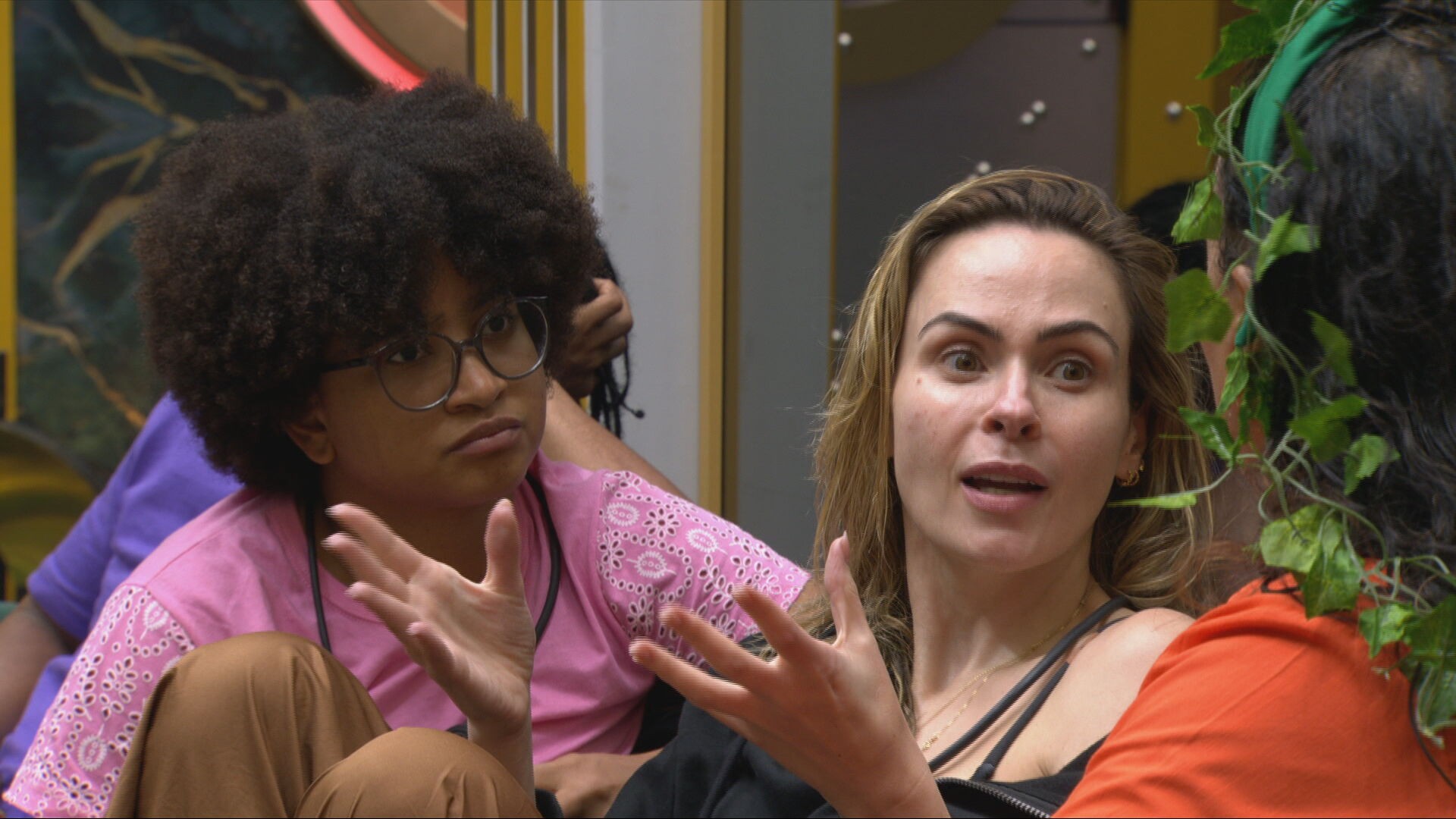 Ana Paula Renault alerta Solange Couto: 'Não está ajudando a desenvolver o BBB 26'