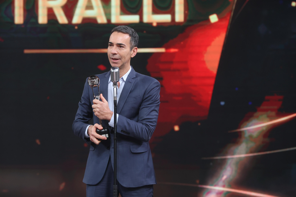 César Tralli vence a categoria Jornalismo — Foto: Globo/Beatriz Damy