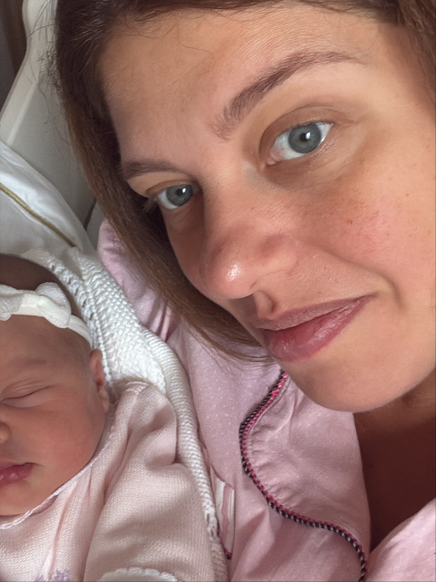 Uma das melhores amigas de Preta Gil, Malu Barbosa compartilha fotos da filha