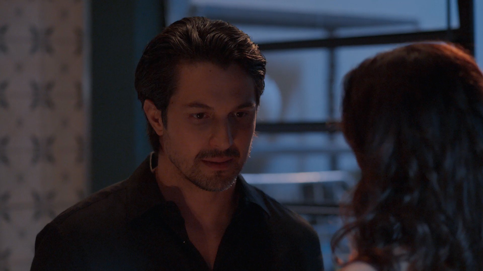 Três Graças: Paulinho fica abalado com resposta de Gerluce a pedido de casamento