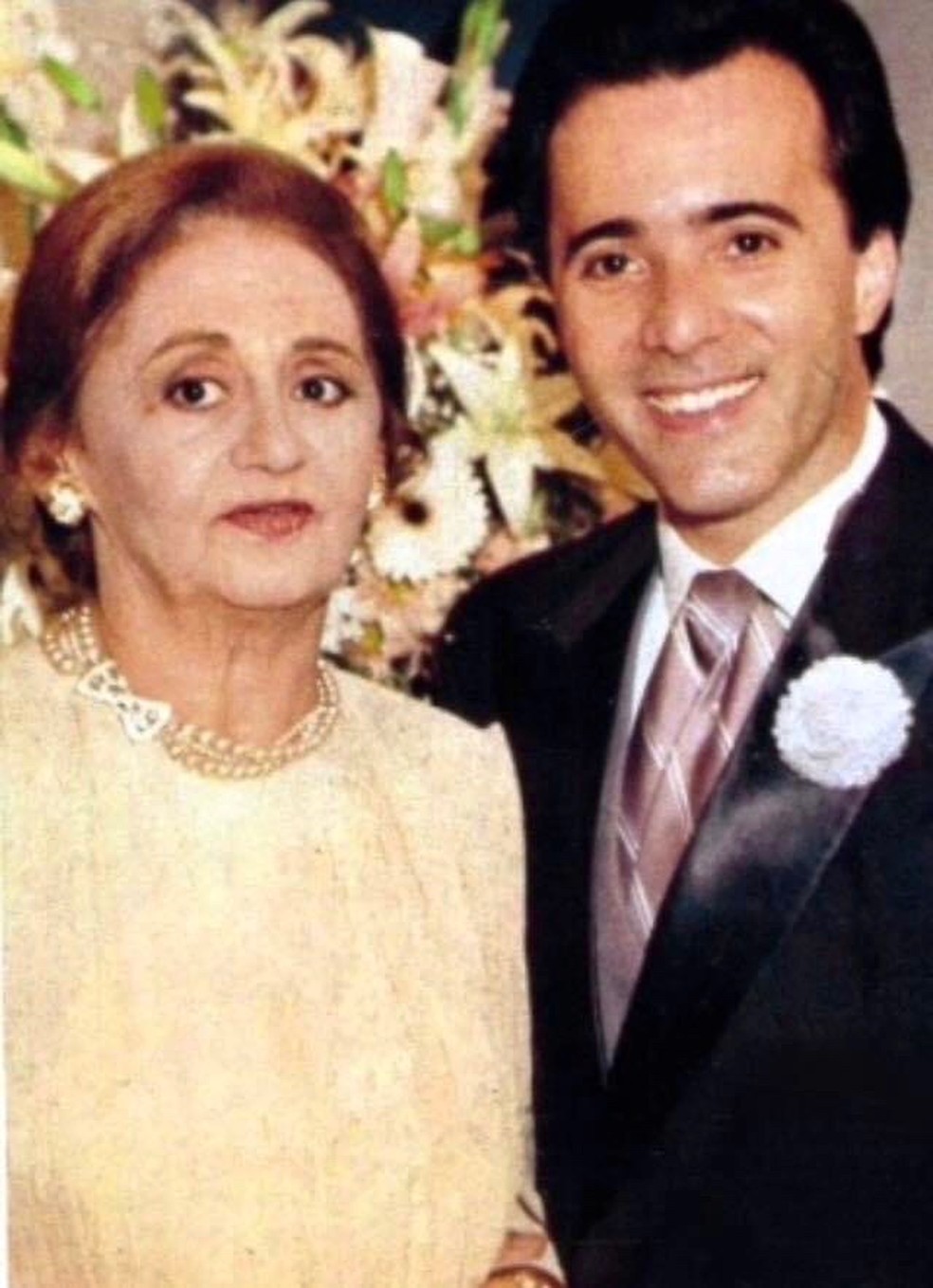 Laura Cardoso com Tony Ramos em Felicidade — Foto: Globo