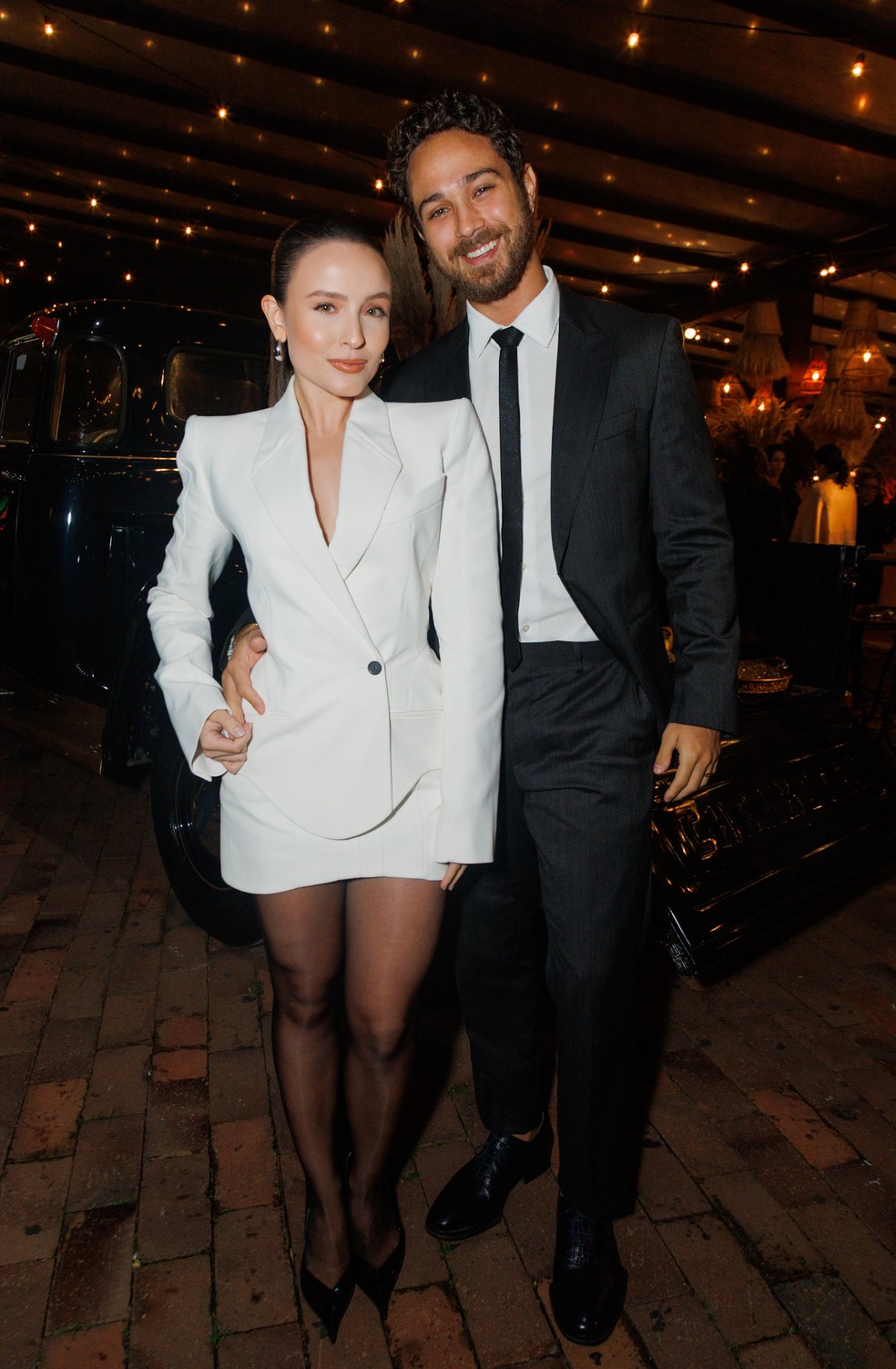 Larissa Manuela e André Luiz Frambach — Foto: Brazil News