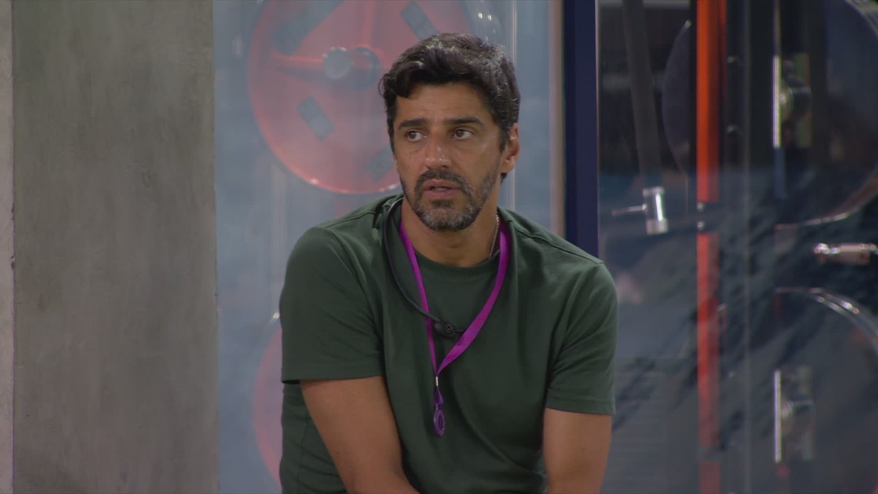 Alberto Cowboy considera não jogar mais com Gabriela: 'Ela é movida pela emoção'