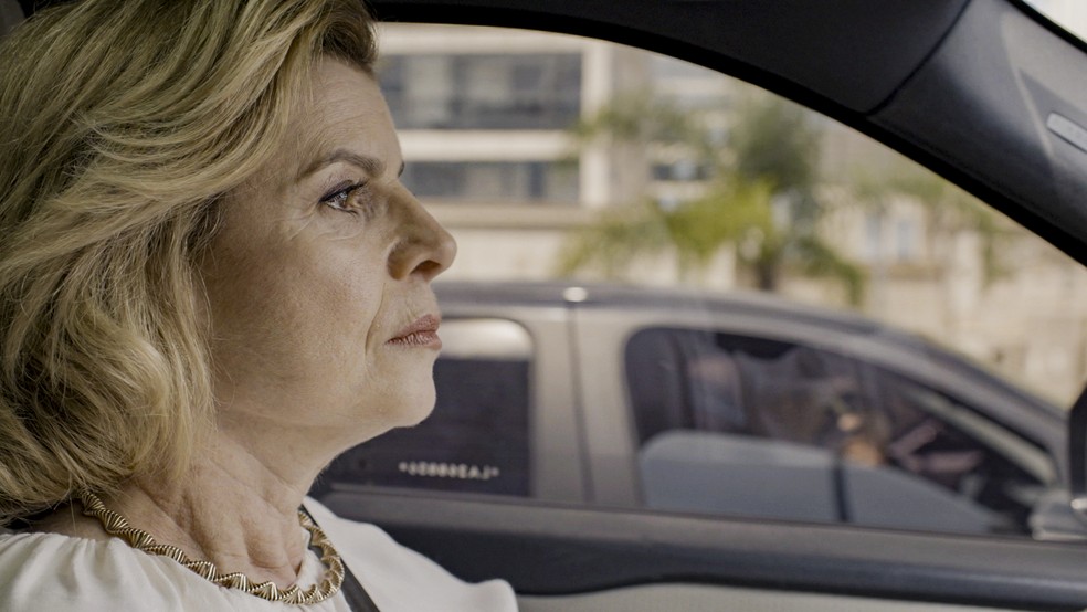 Odete Roitman sofre atentado em Vale Tudo e fica de frente com a morte — Foto: TV Globo/Divulgação