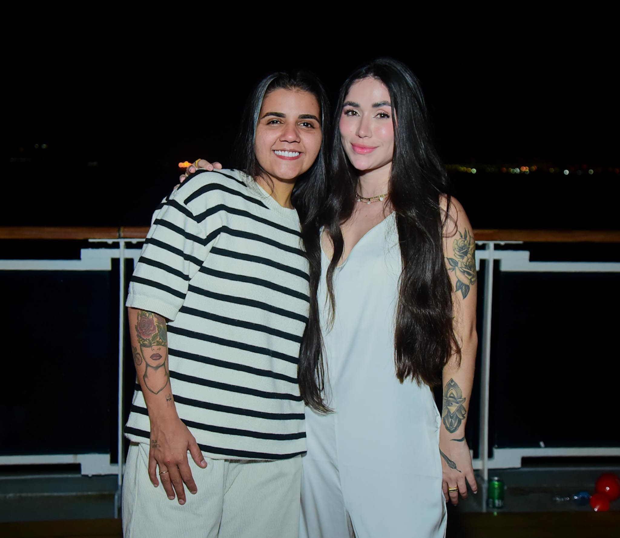 Em crise, Maria Venture nega término de noivado com Yasmin Santos e traição