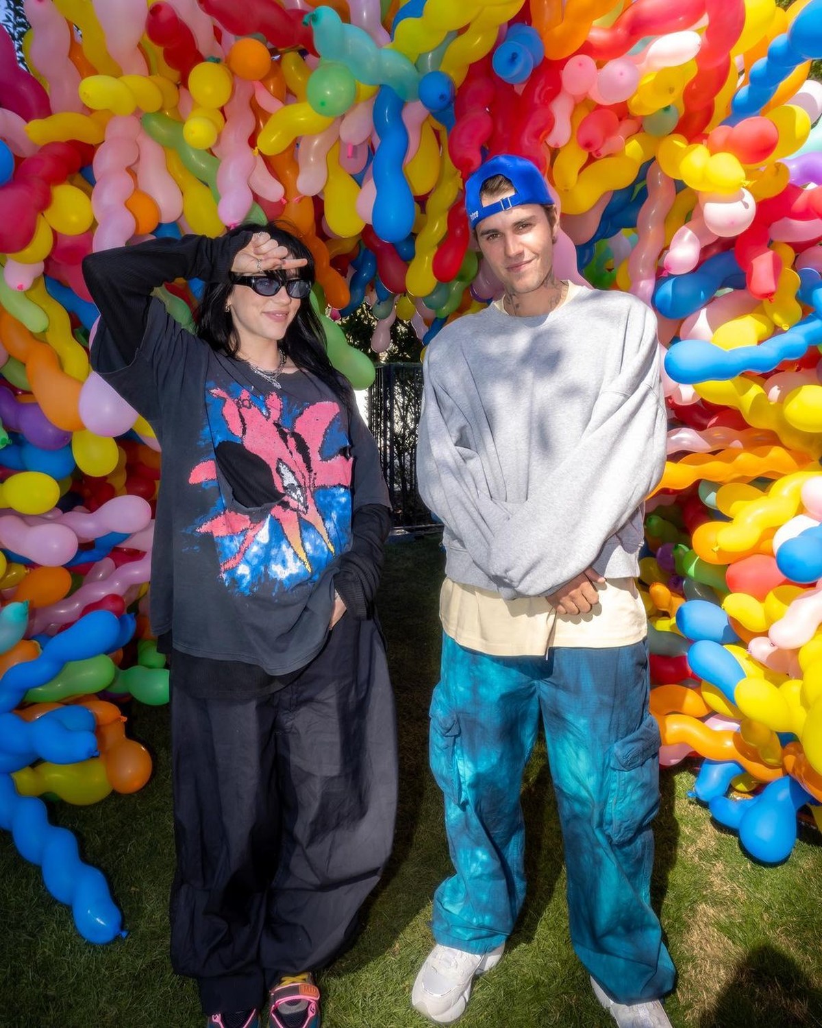 Billie Eilish e Jaden Smith curtem festa de aniversário de Justin