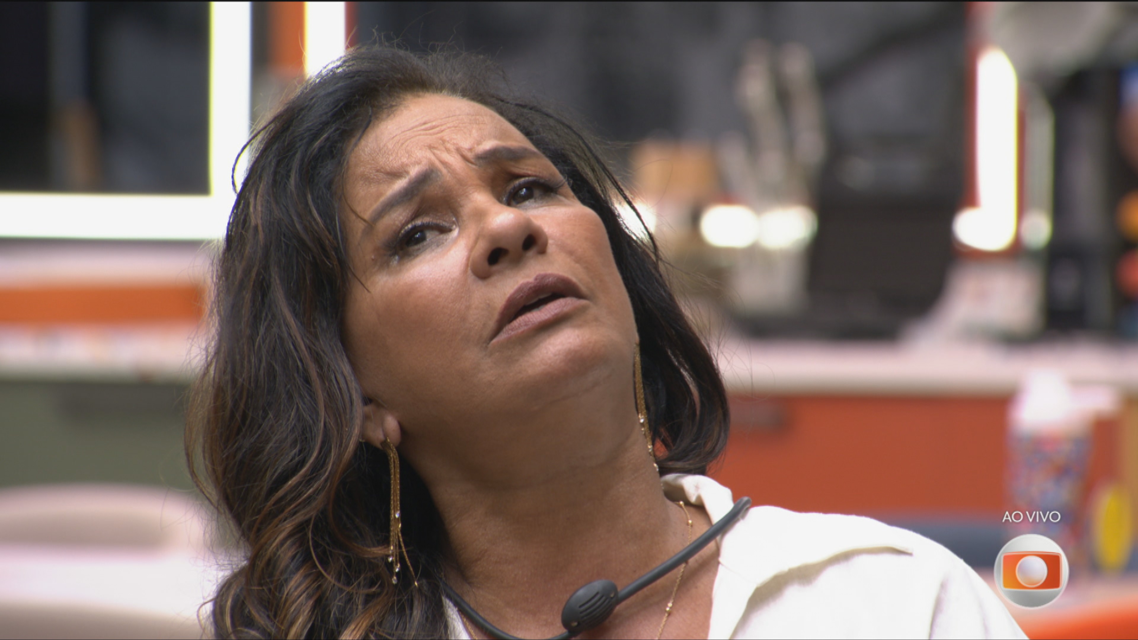 Solange Couto revela a Tadeu Schmidt motivo para topar entrar no BBB 26