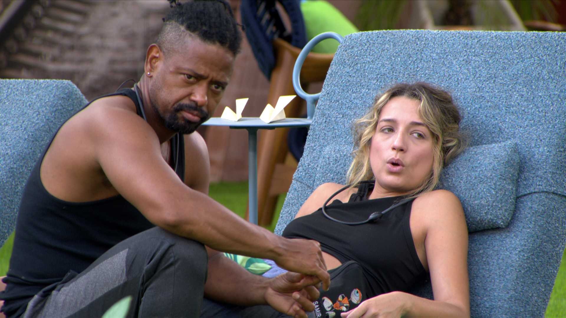 Leandro Boneco brinca sobre convivência com Ana Paula Renault: 'Medo de tomar uma picada'