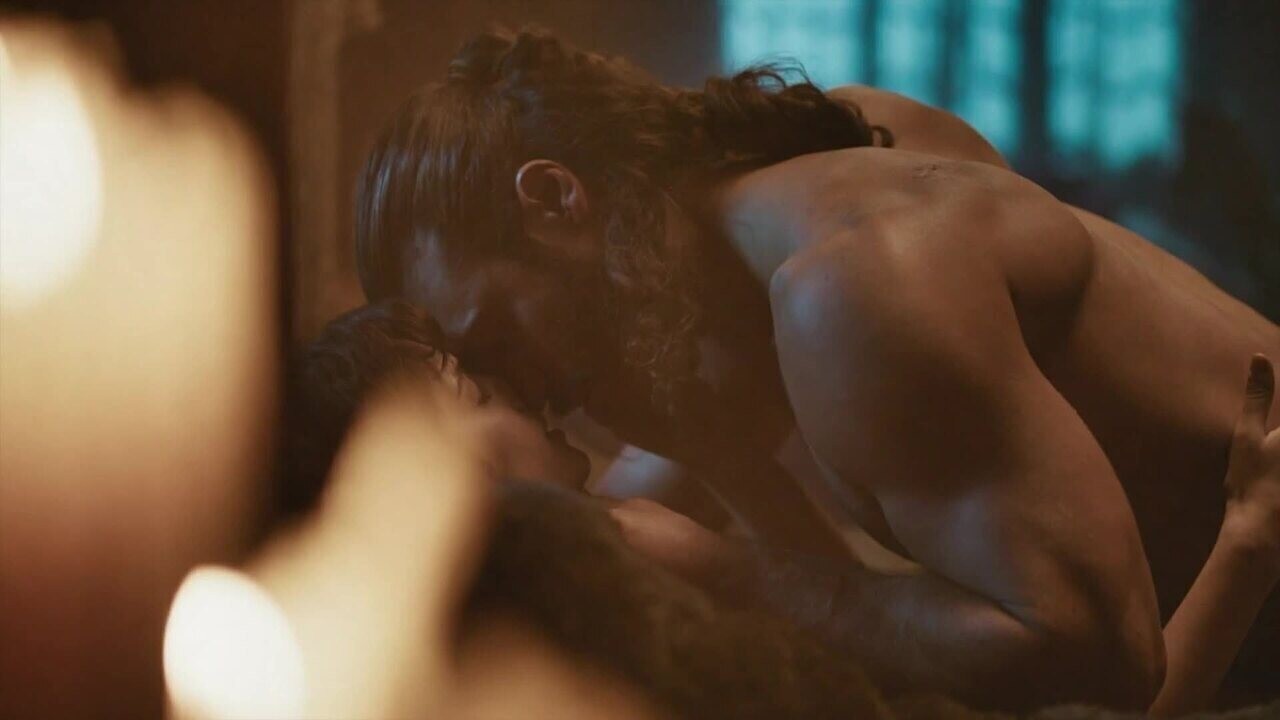 Saiba com quem Can Yaman contracena em cenas quentes de El Turco