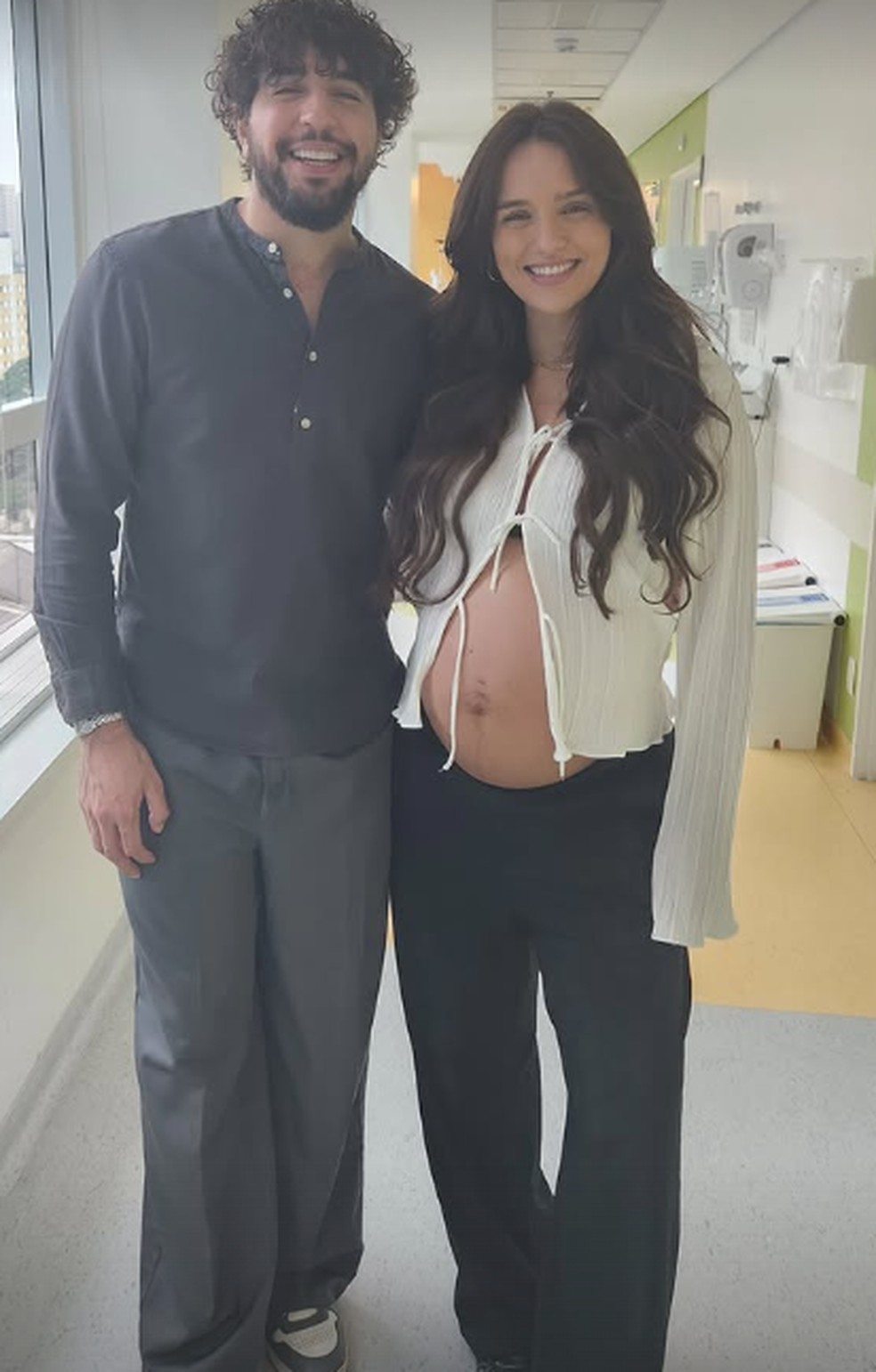 Nattanzinho e Rafa Kalimann visitam GRAAC — Foto: Instagram