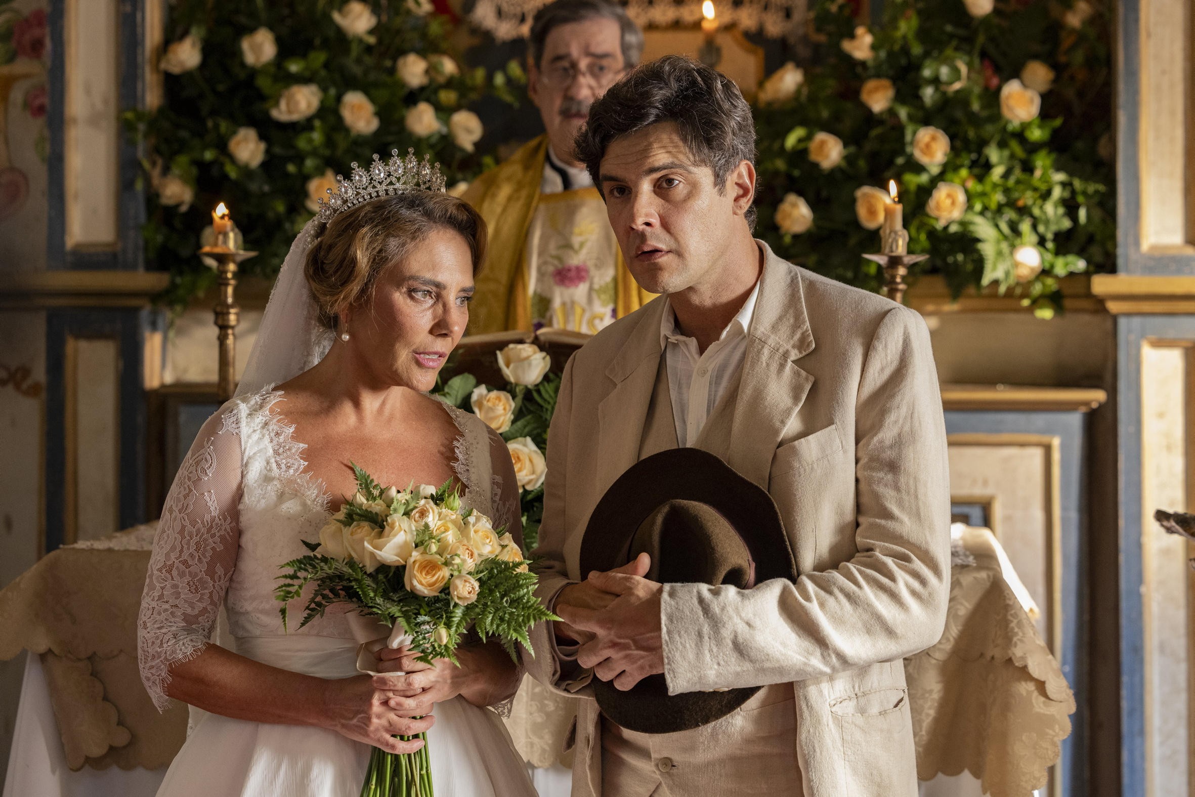 Casamento de Zulma e Candinho termina em revelações bombásticas e fuga da noiva