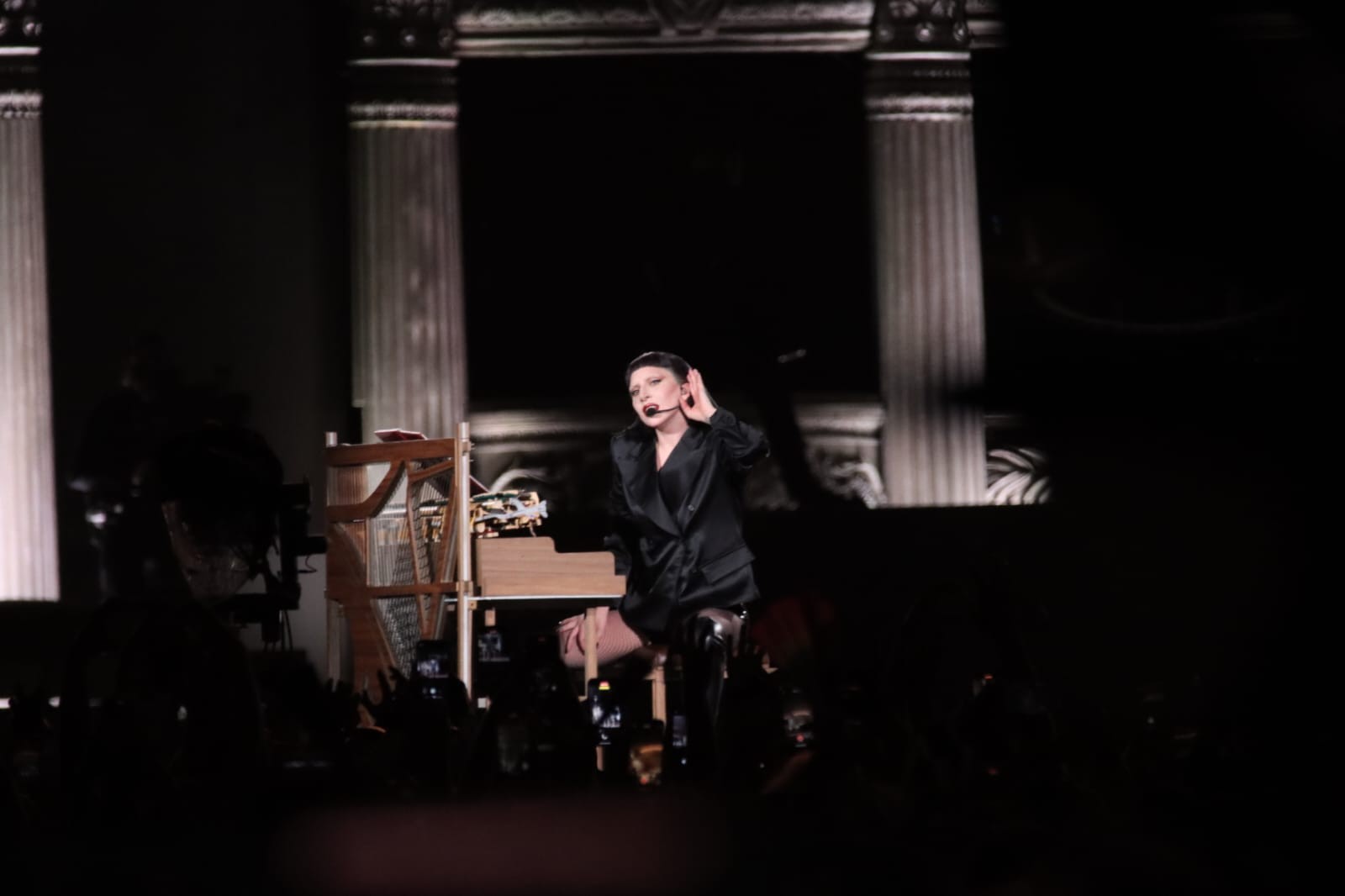 Lady Gaga ou Bia do Brás: veja as vezes em que a cantora gritou Brasil no megashow em Copacabana; vídeo