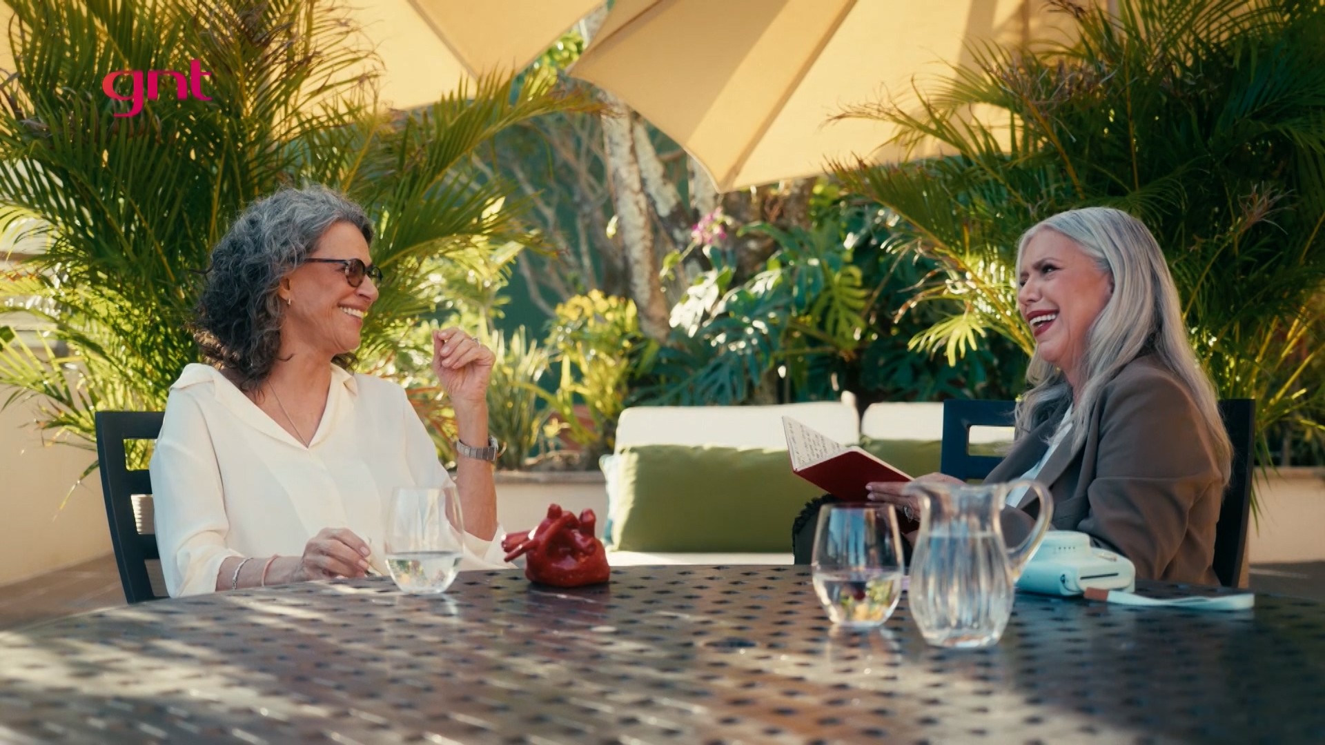 Mulher da cantora Simone era sua amiga e confidente antes de casar: ‘A conhecia há anos’