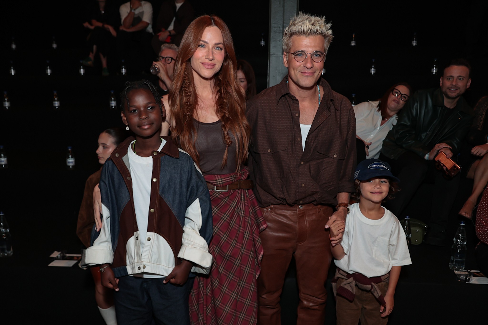 Giovanna Ewbank e Bruno Gagliasso chegam para estreia de Títi como modelo no Rio Fashion Week: 'Estamos muito felizes'