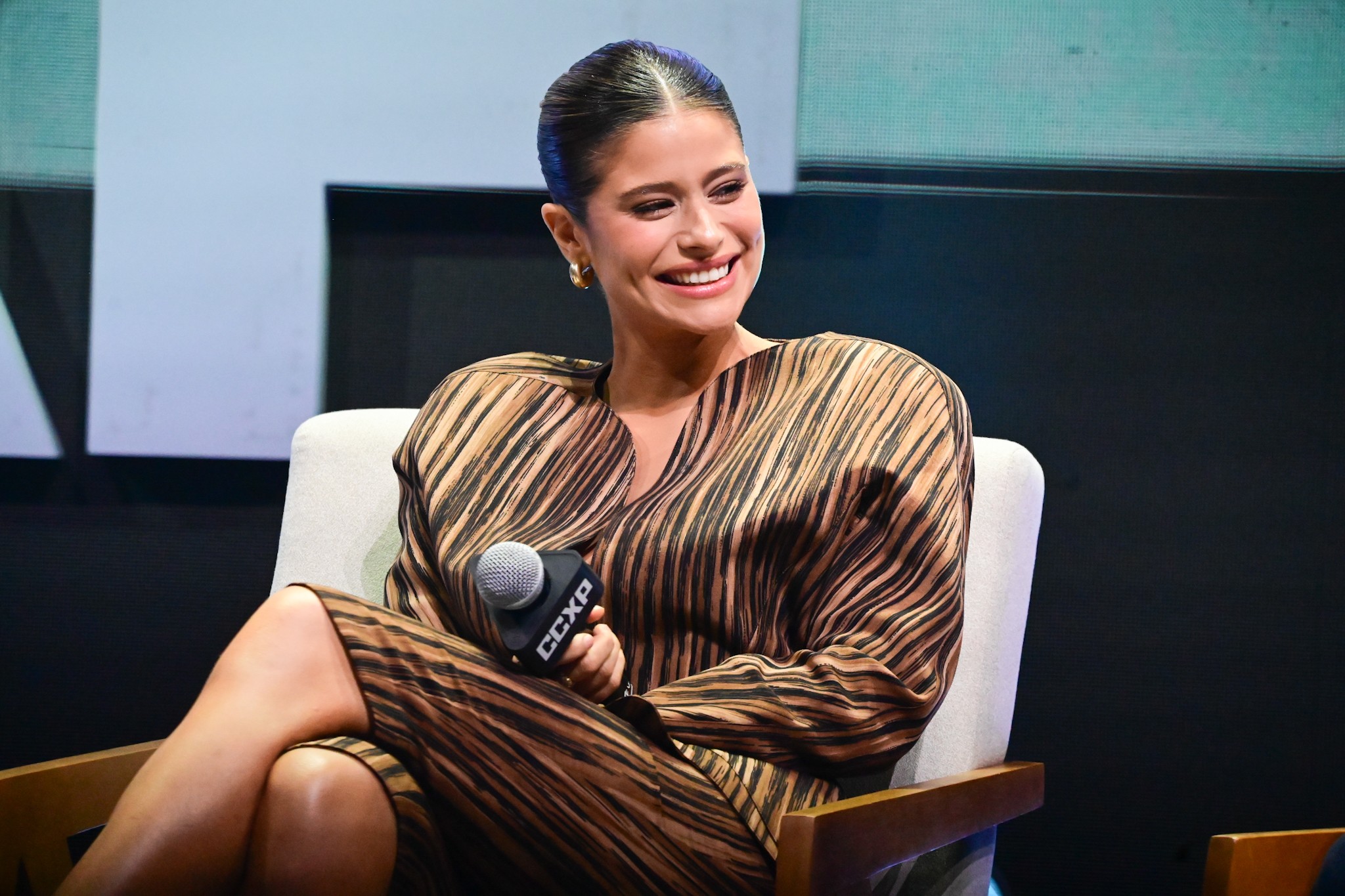 Isadora Cruz exalta legado de Marilia Mendonça: 'Me emociono muito só em falar o nome dela'