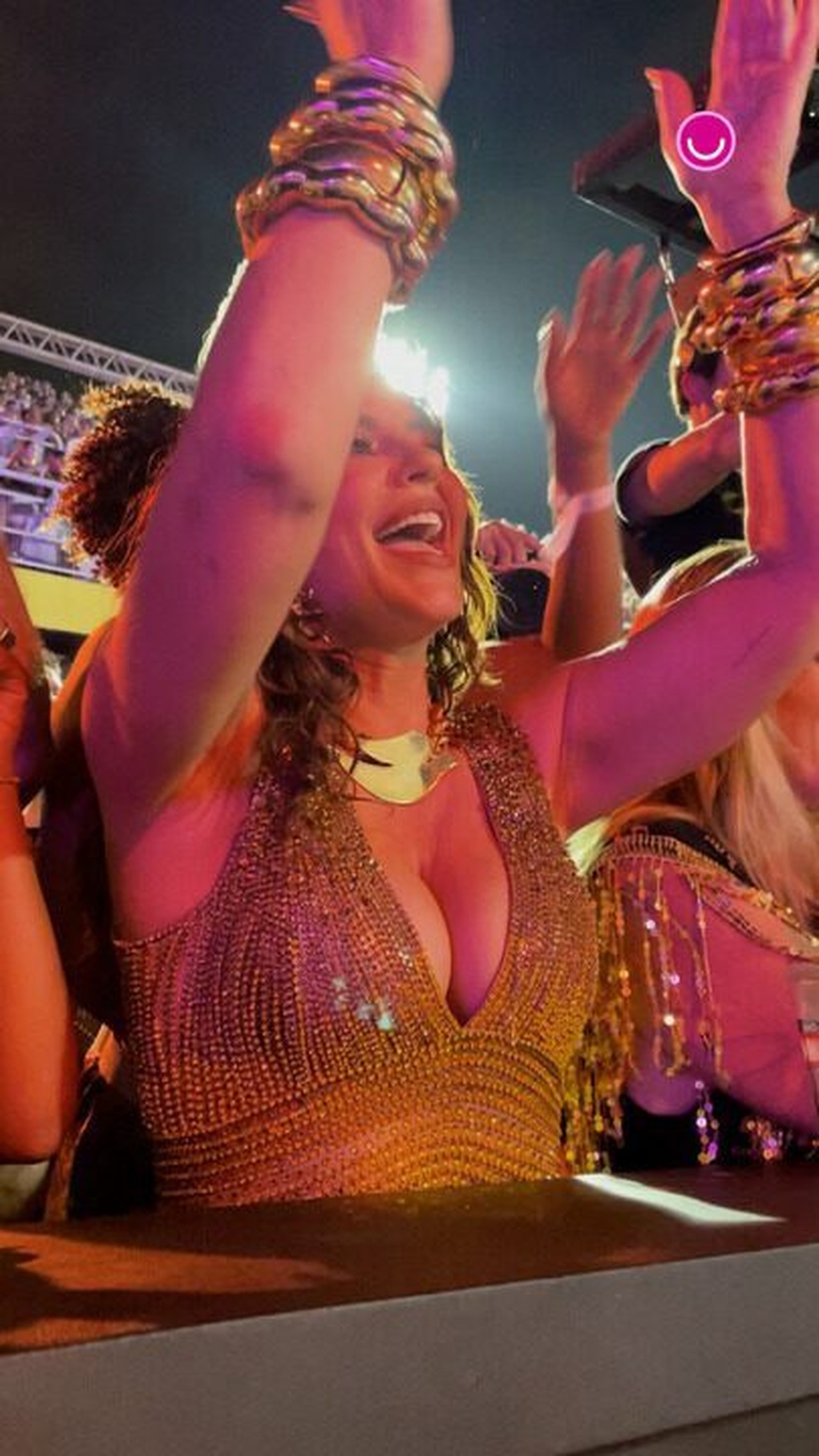 Virginia com tapa-sexo descolado, emoção de Paolla, IZA com novo amor; veja babados do último dia