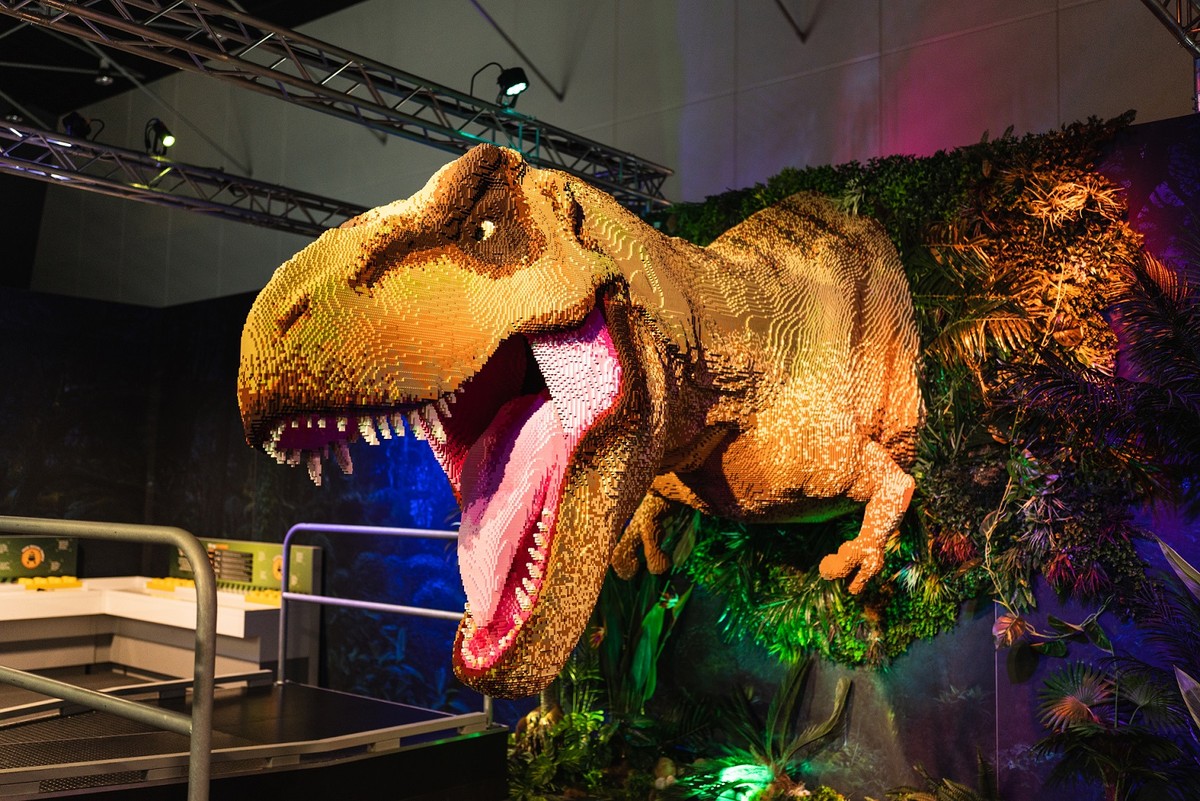 Exposição com dinossauros de 'Jurassic World' feitos de Lego estreia no ...