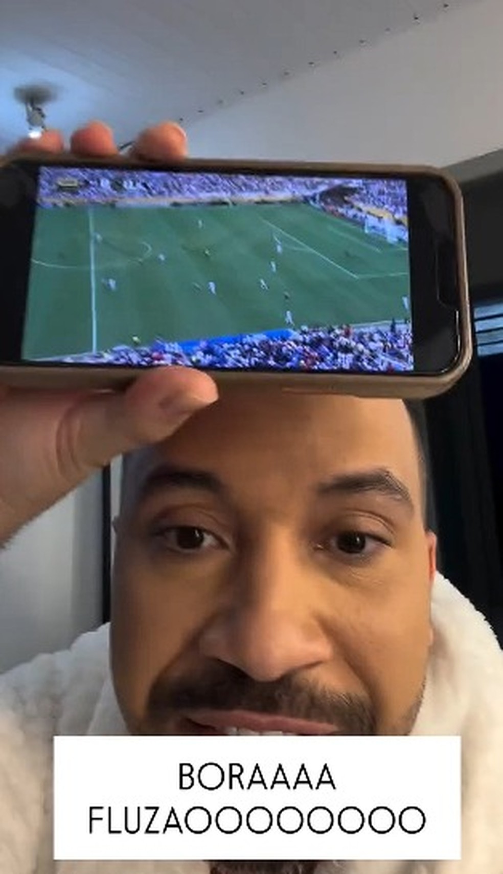 Gil do Vigor na torcida pelo Fluminense — Foto: Reprodução/Instagram