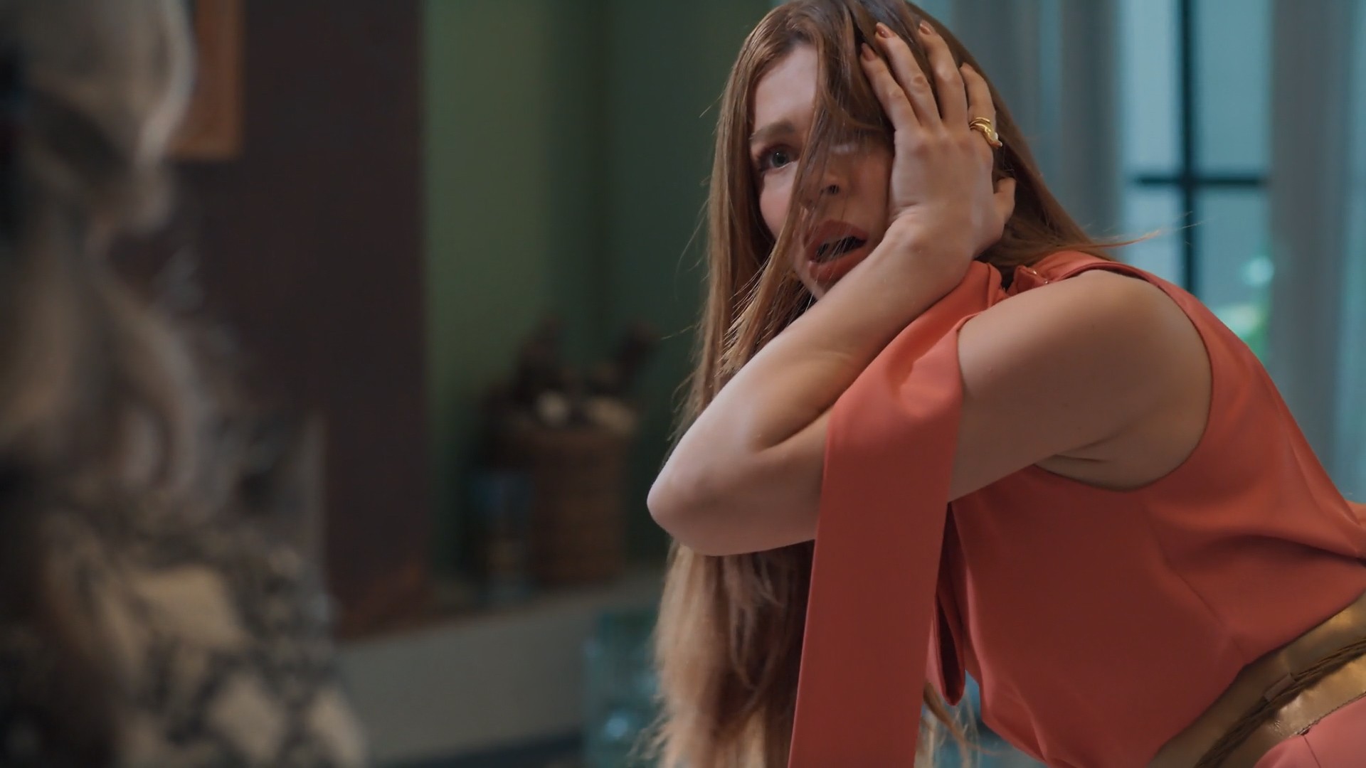 Três Graças: Josefa enfrenta Arminda e dá tapão na filha