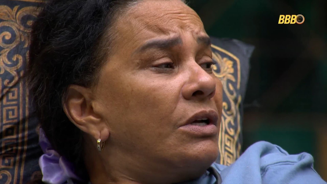 Ana Paula Renault confronta Solange Couto, que rebate: 'Parece um vinil arranhado'