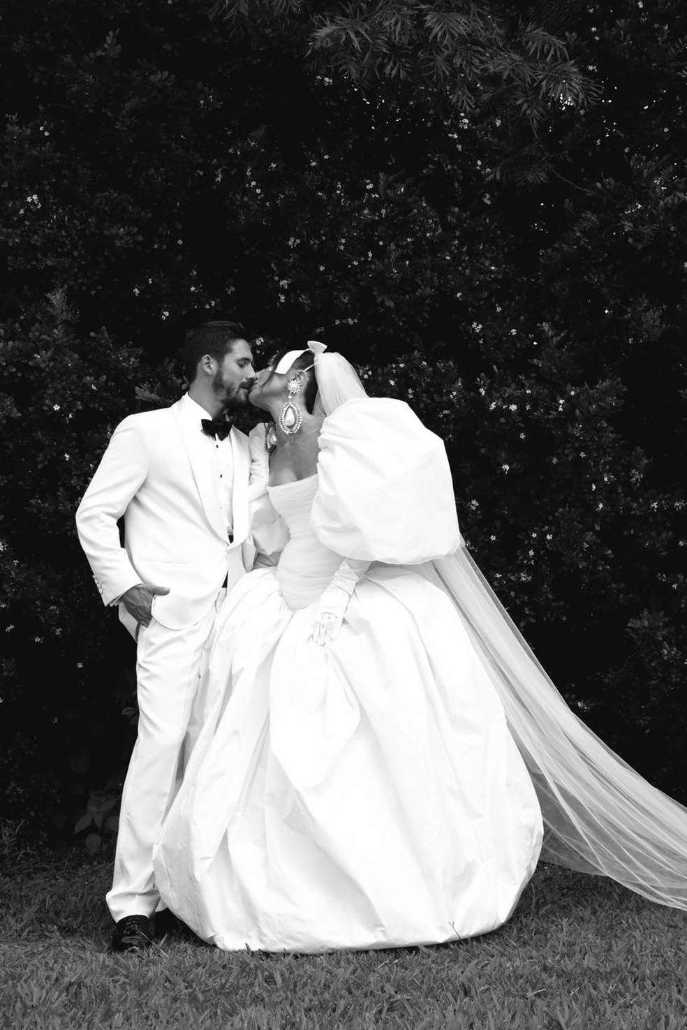 Imagens exclusivas do casamento de Sabrina Sato e Nicolas Prattes — Foto: IUDE/Divulgação