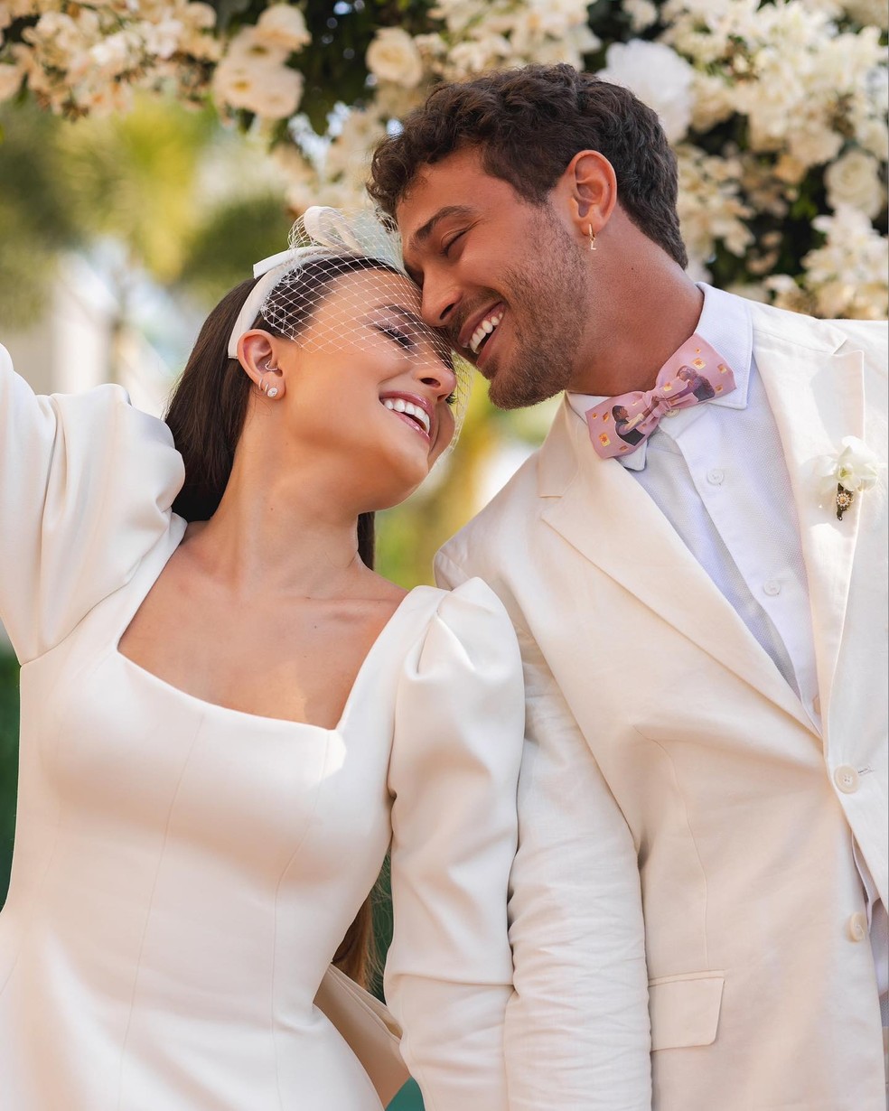 Larissa Manoela mostra mais fotos in&eacute;ditas do casamento &mdash; Foto: Reprodu&ccedil;&atilde;o/Instagram