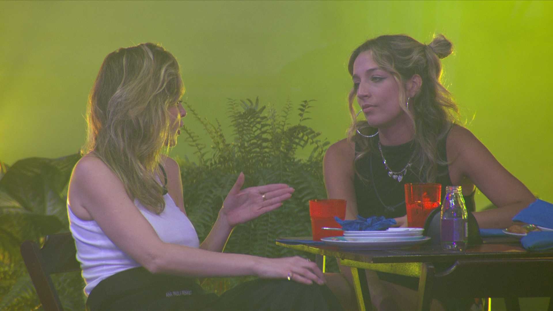 Ana Paula Renault fala em 'nova gestão' e opina sobre Babu Santana: 'Palestrona'