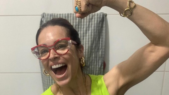 Suzy Rêgo mostra os bíceps definidos com a reeducação alimentar: 'Shape vem aos poucos'