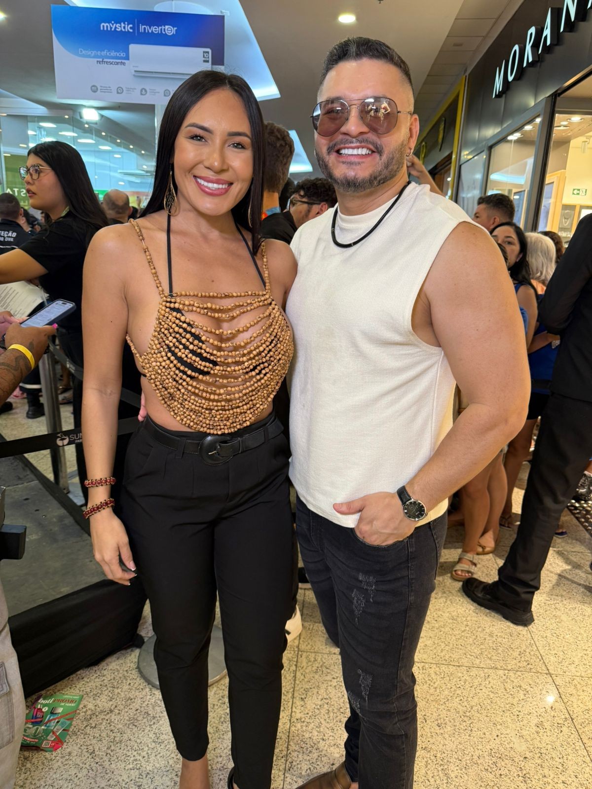 Ex-BBB Arleane comenta boatos de que poderia se separar de Marcelo: 'Muita fofoca'