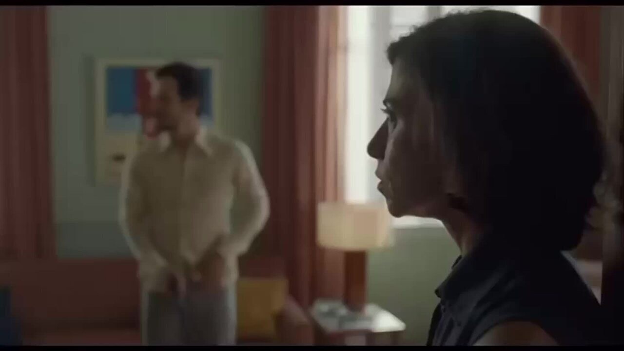 Ainda Estou Aqui recria fotos nostálgicas da família Paiva; veja e compare!