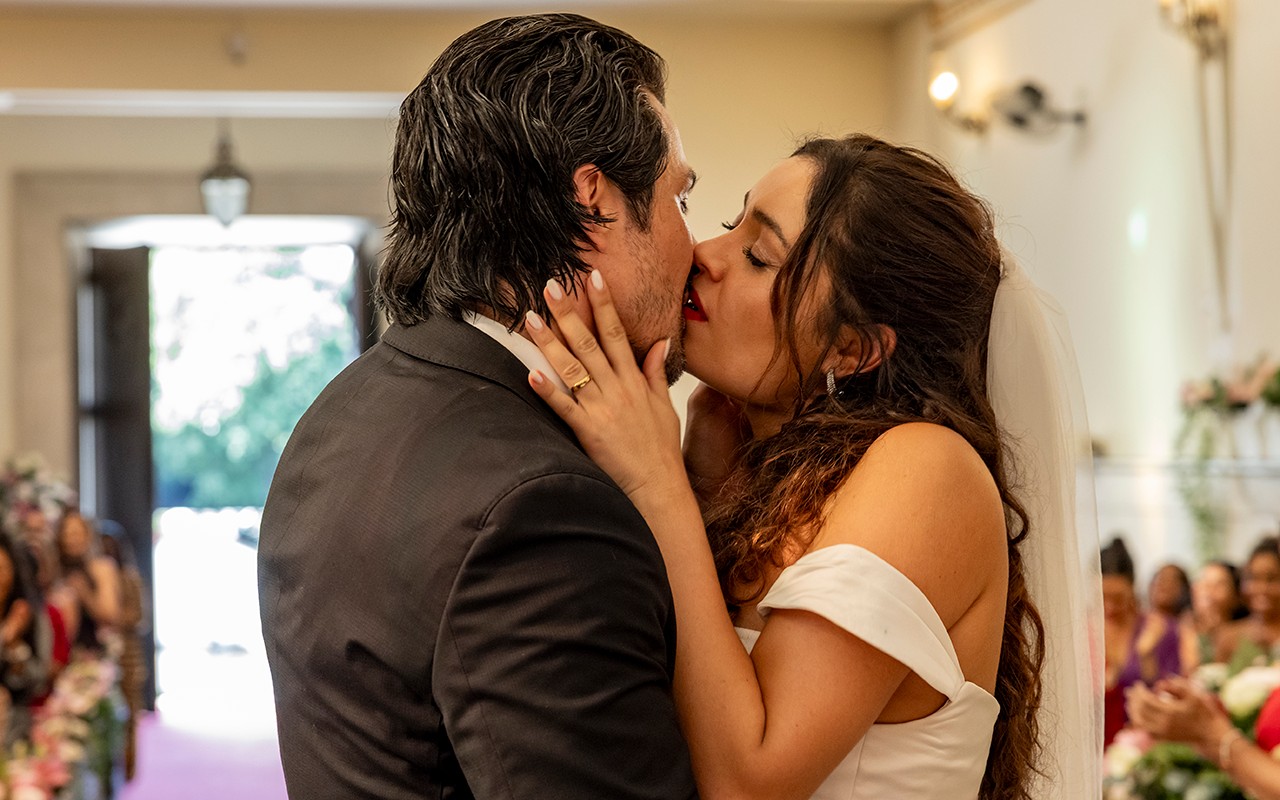 Enfim, casados: veja fotos exclusivas do casamento de Gerluce e Paulinho no último capítulo de Três Graças