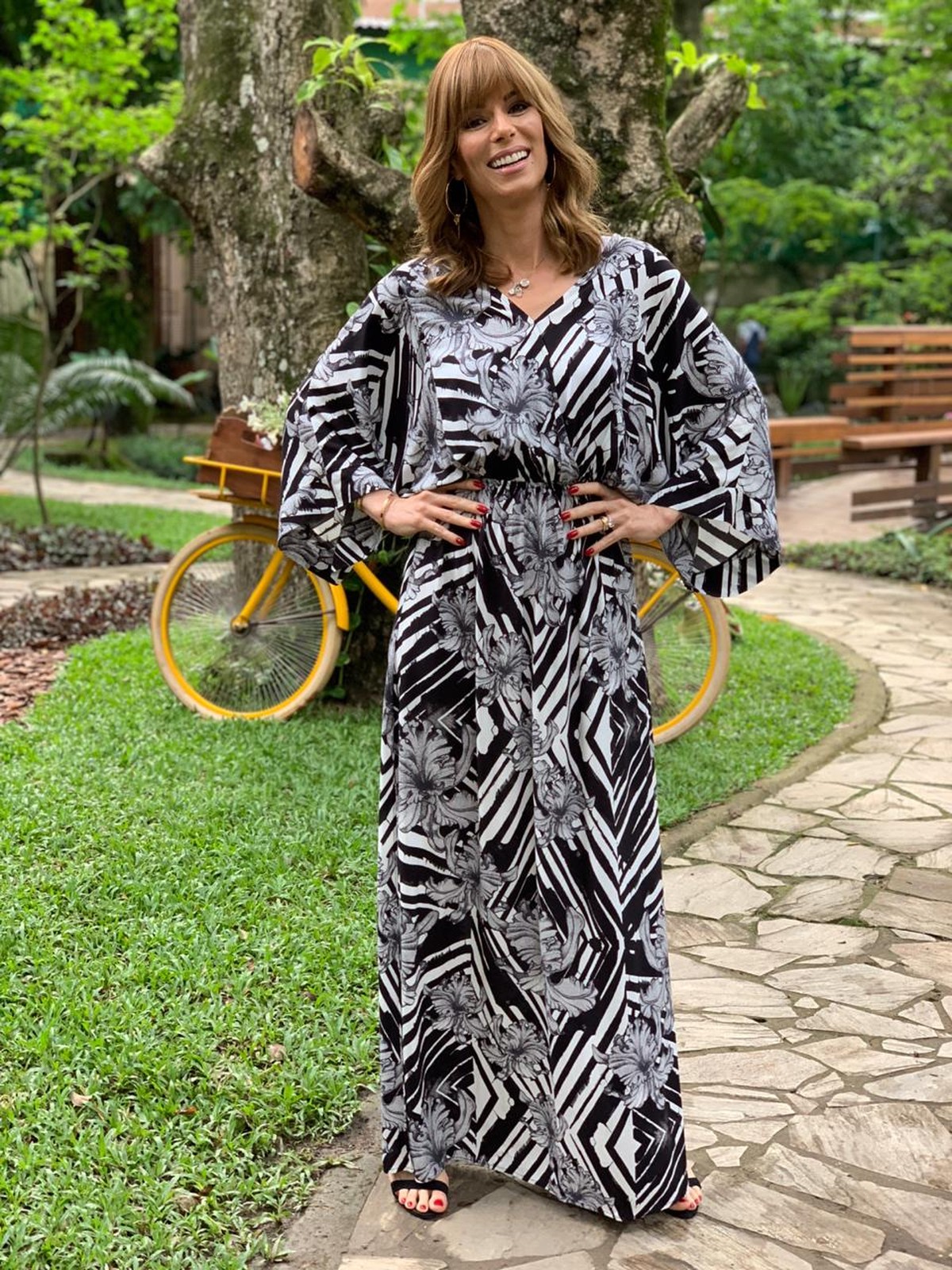 Ana Furtado conta como define looks para o 'É de Casa' 'Escolho