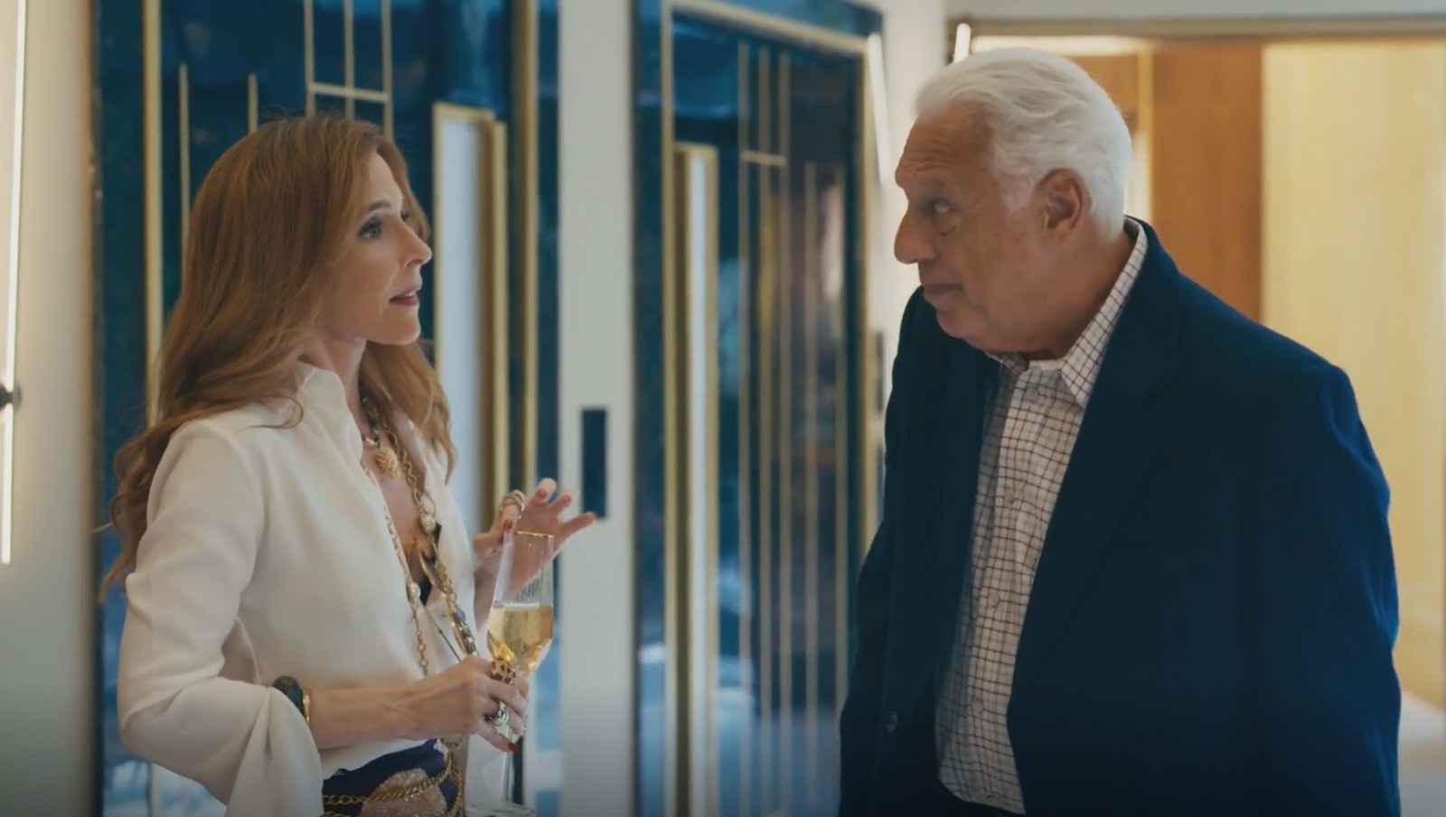 Quem Ama Cuida: Carmita tenta fazer Arthur desistir do casamento