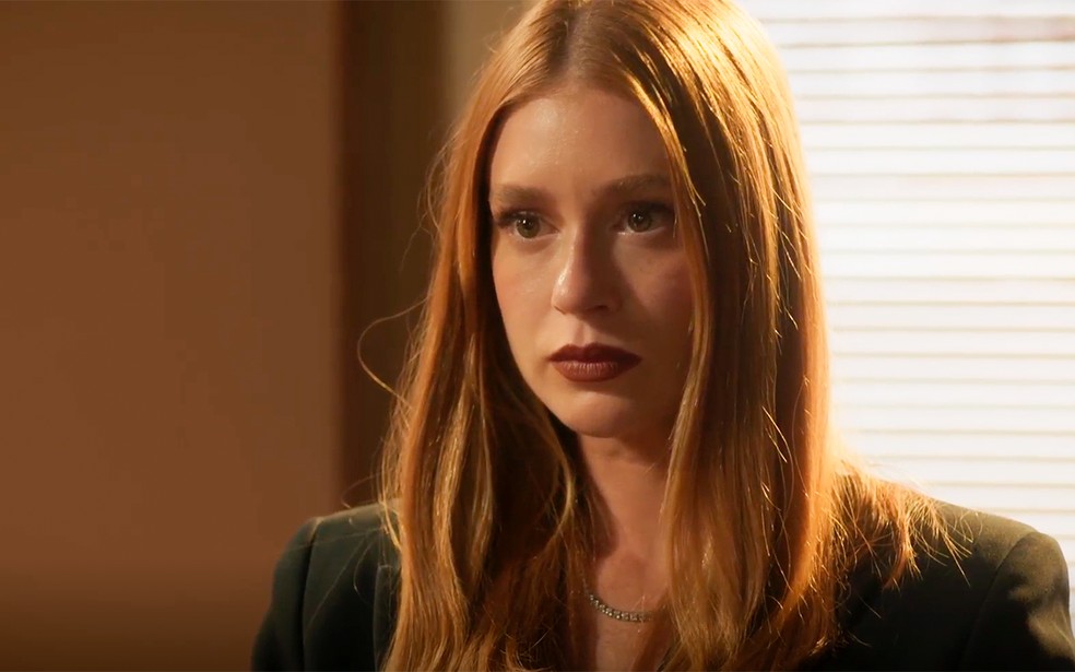 Em Fuzuê, Preciosa (Marina Ruy Barbosa) é poderosa e perigosa — Foto: Globo