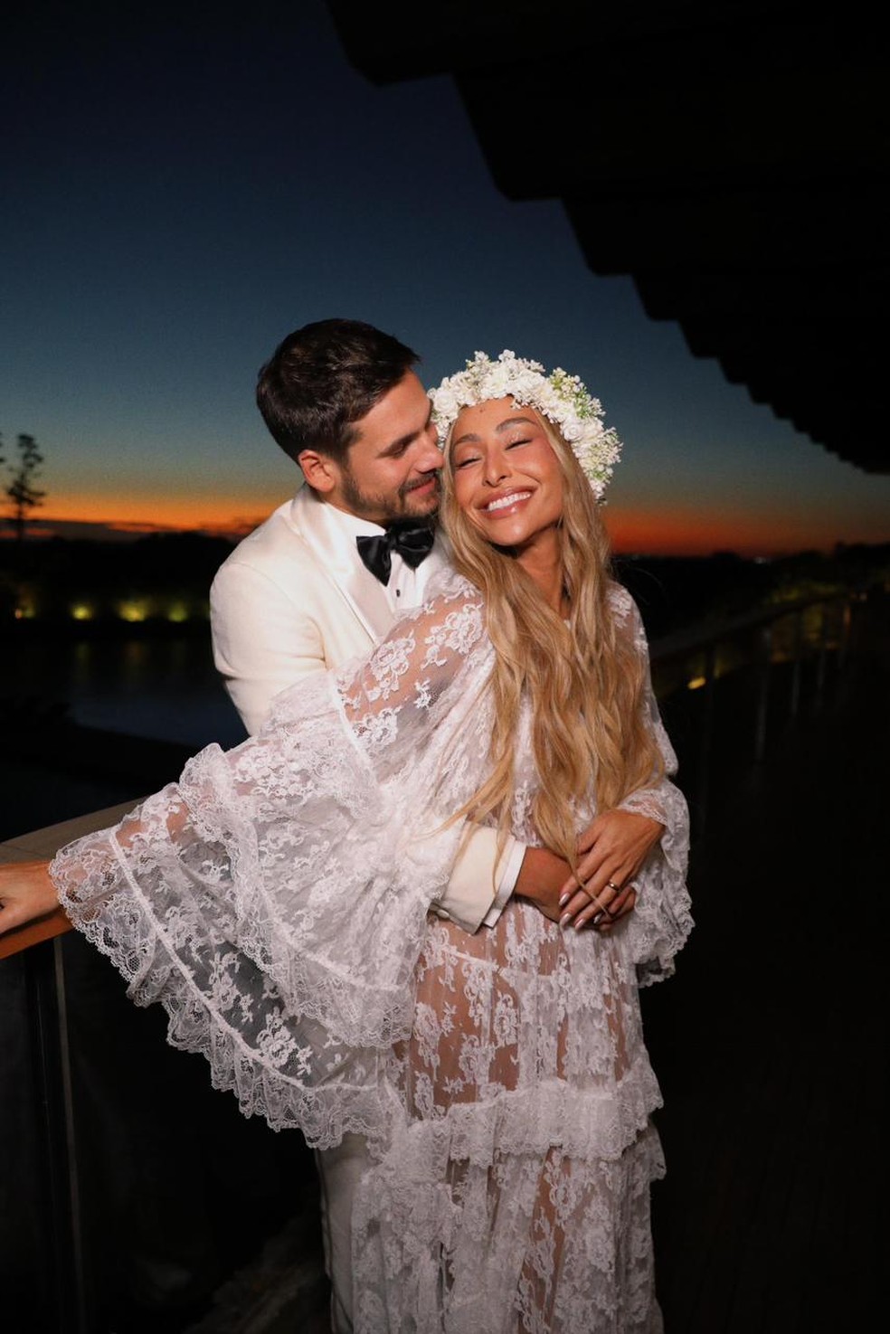 Sabrina Sato e Nicolas Prattes se casam em São Paulo — Foto: IUDE/Divulgação