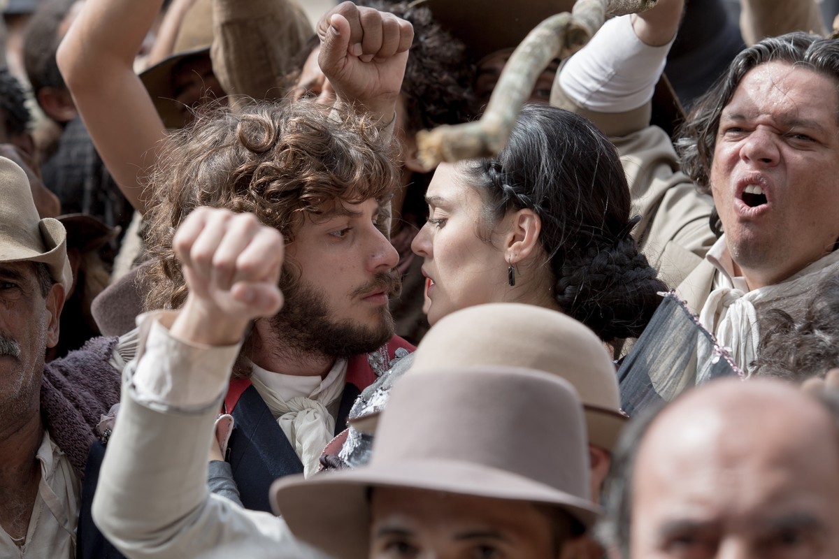 Joaquim resgata Anna vem por aí gshow