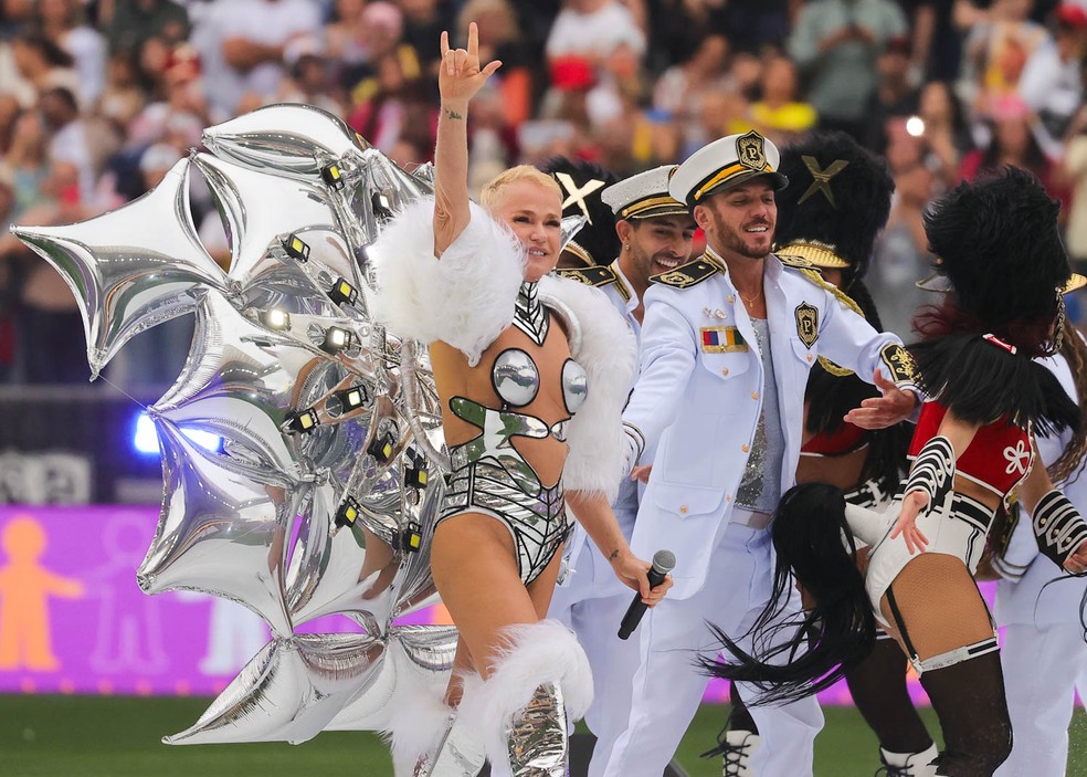 Xuxa no Futebol da Esperança — Foto: brazil news