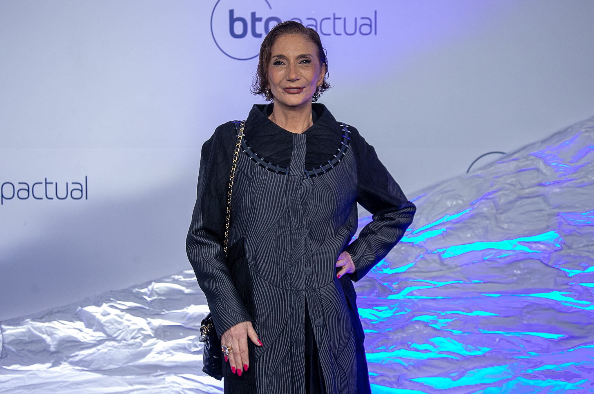 Zizi Possi manda recado a haters de Luiza Possi que virou cantora gospel: 'Vai ter o que fazer'
