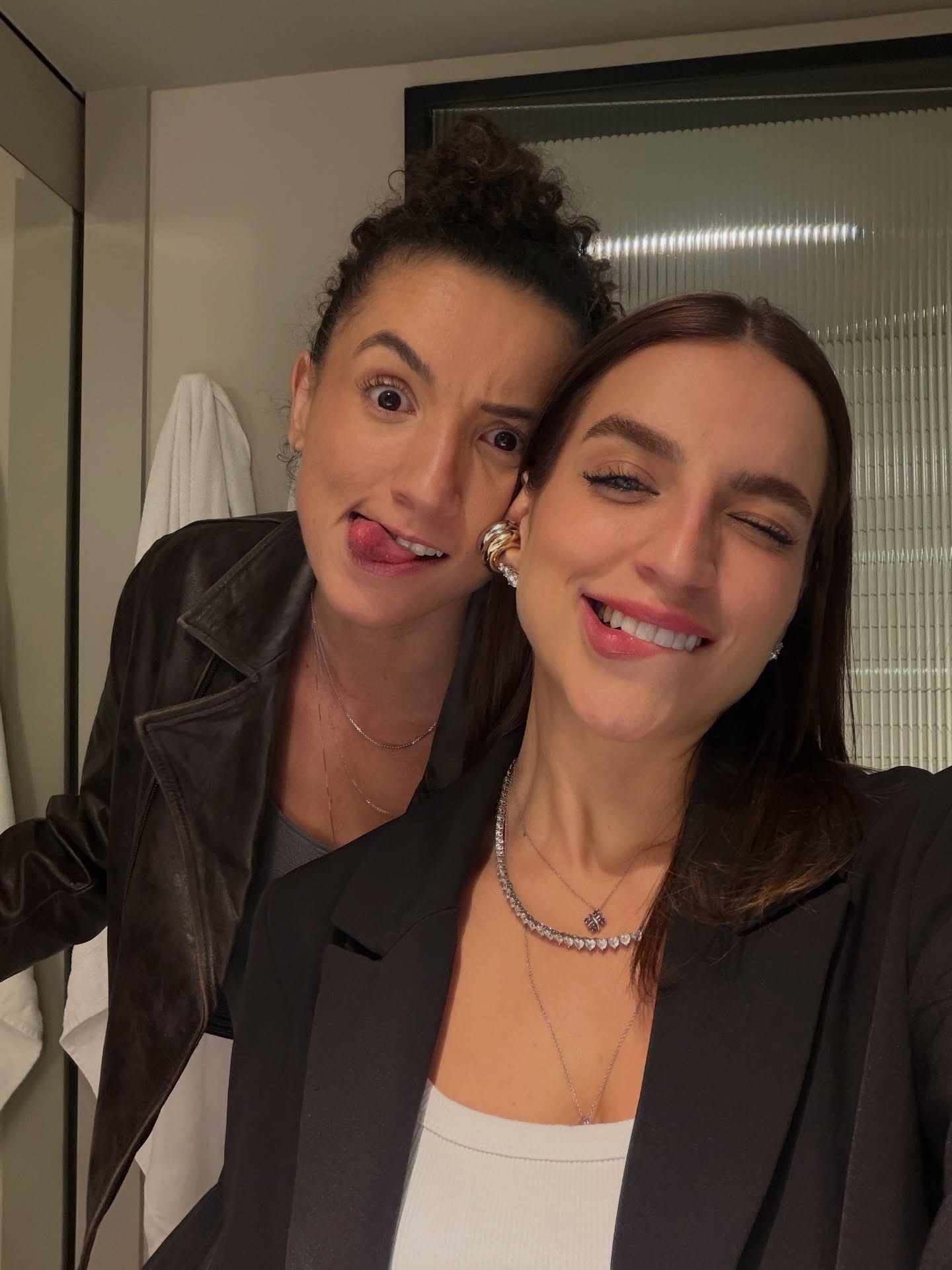 Bruna Unzueta se declara para Gabi Guimarães em homenagem de aniversário: 'Amo dividir a vida com você'